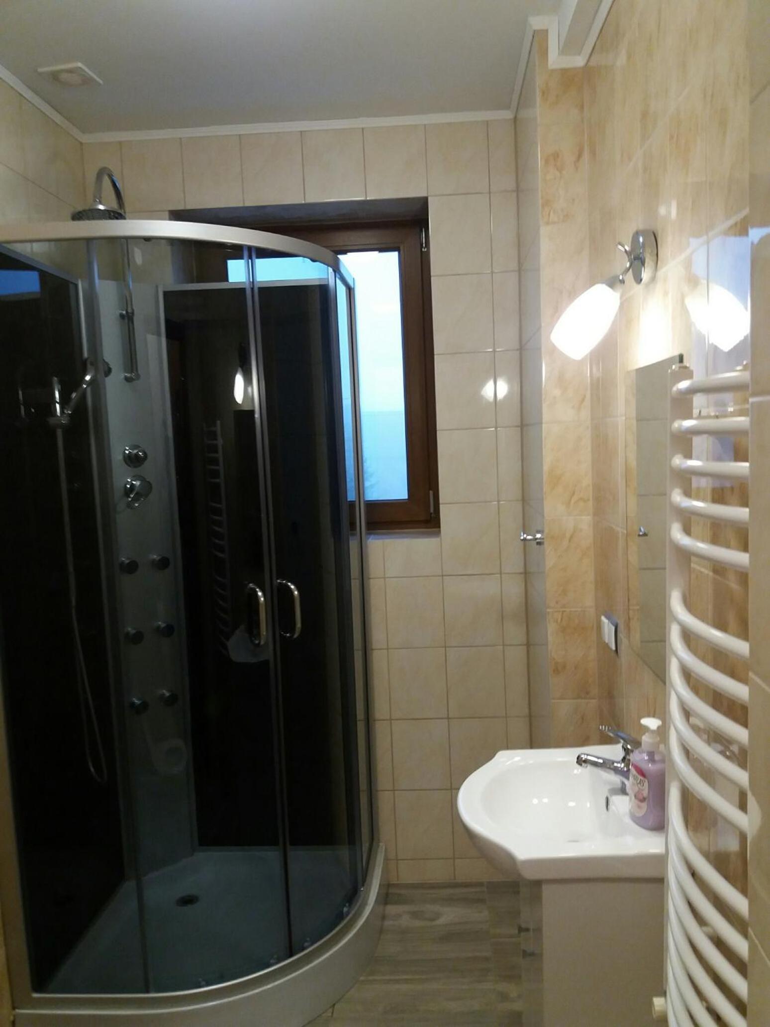 Triple Room with Private Bathroom photo 3