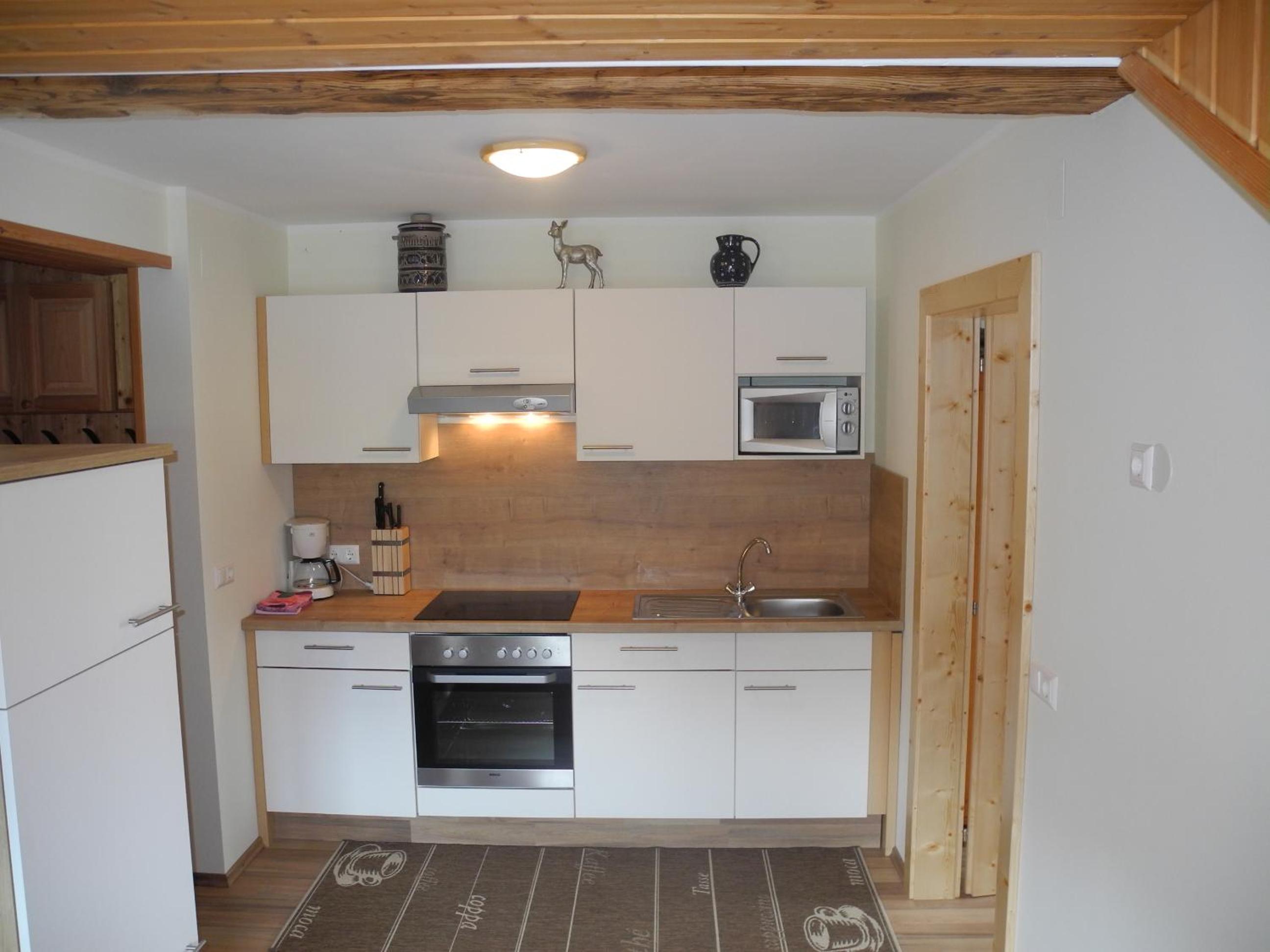 Apartment with Balcony photo 3