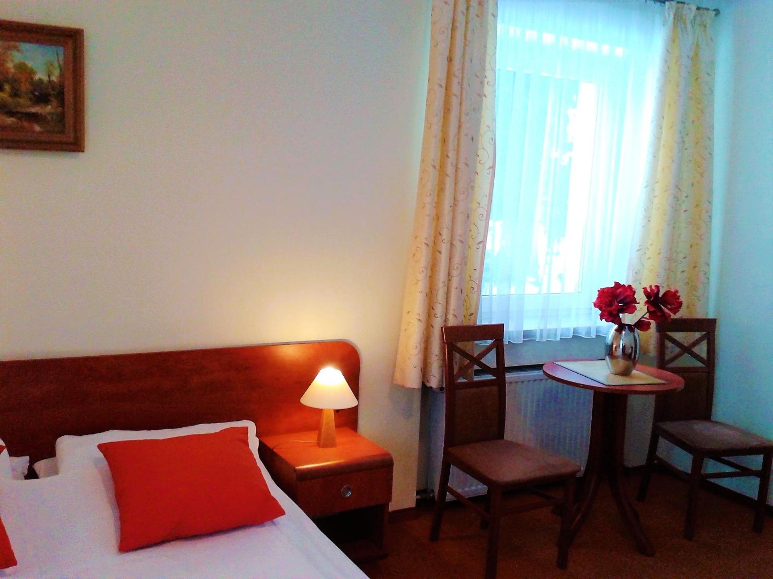 Apartment (3 Adults) with Kitchenette and Terrace photo 1