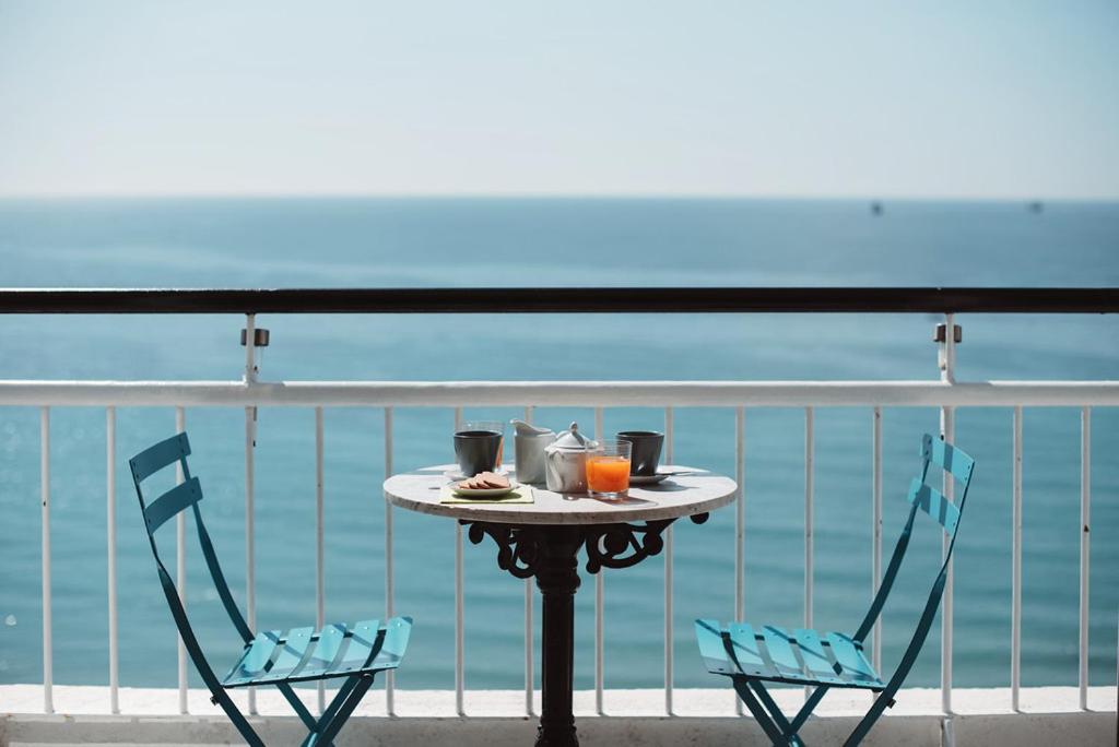 Penthouse with Terrace and Sea View - Photo 19