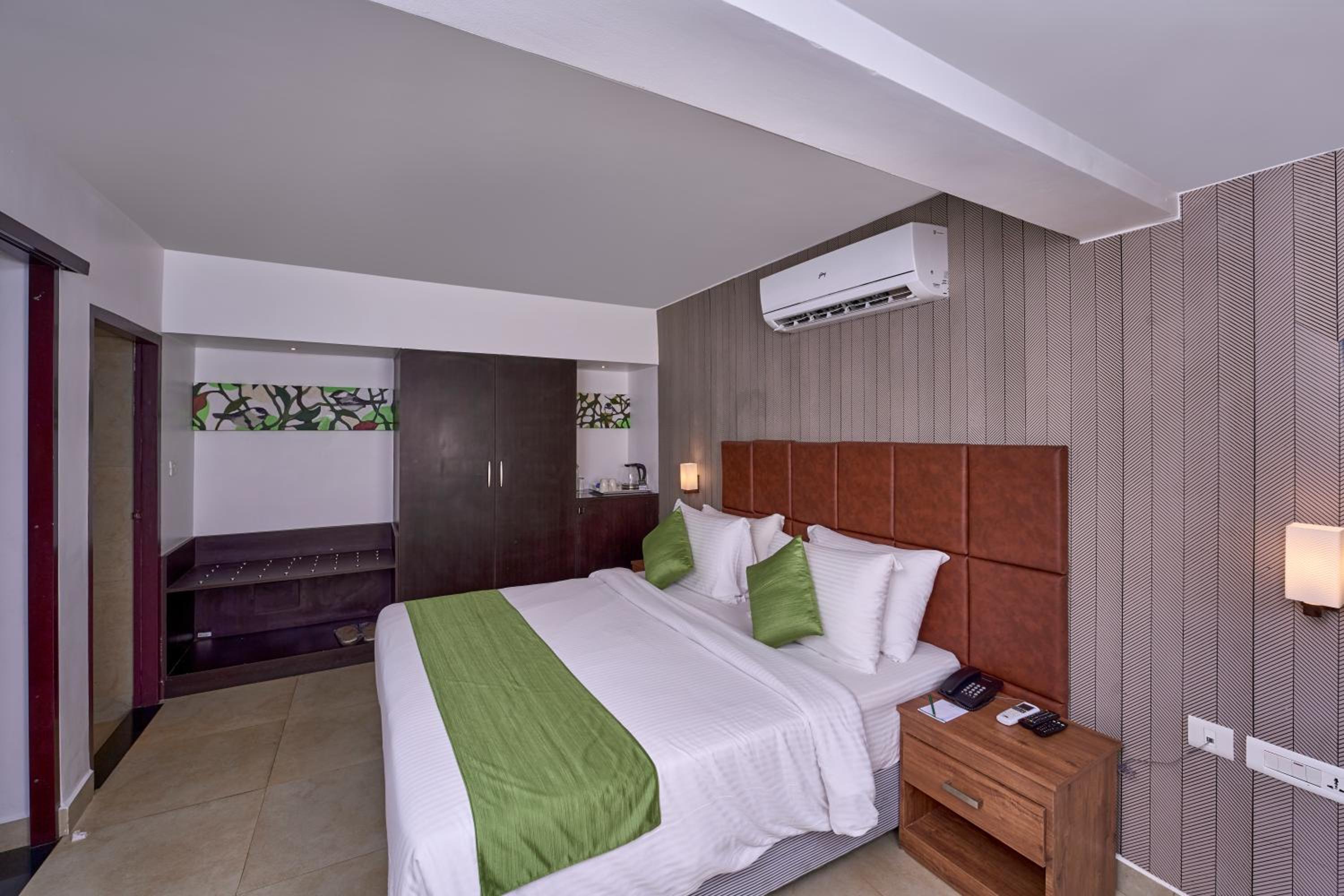 King Room with Garden View photo 1