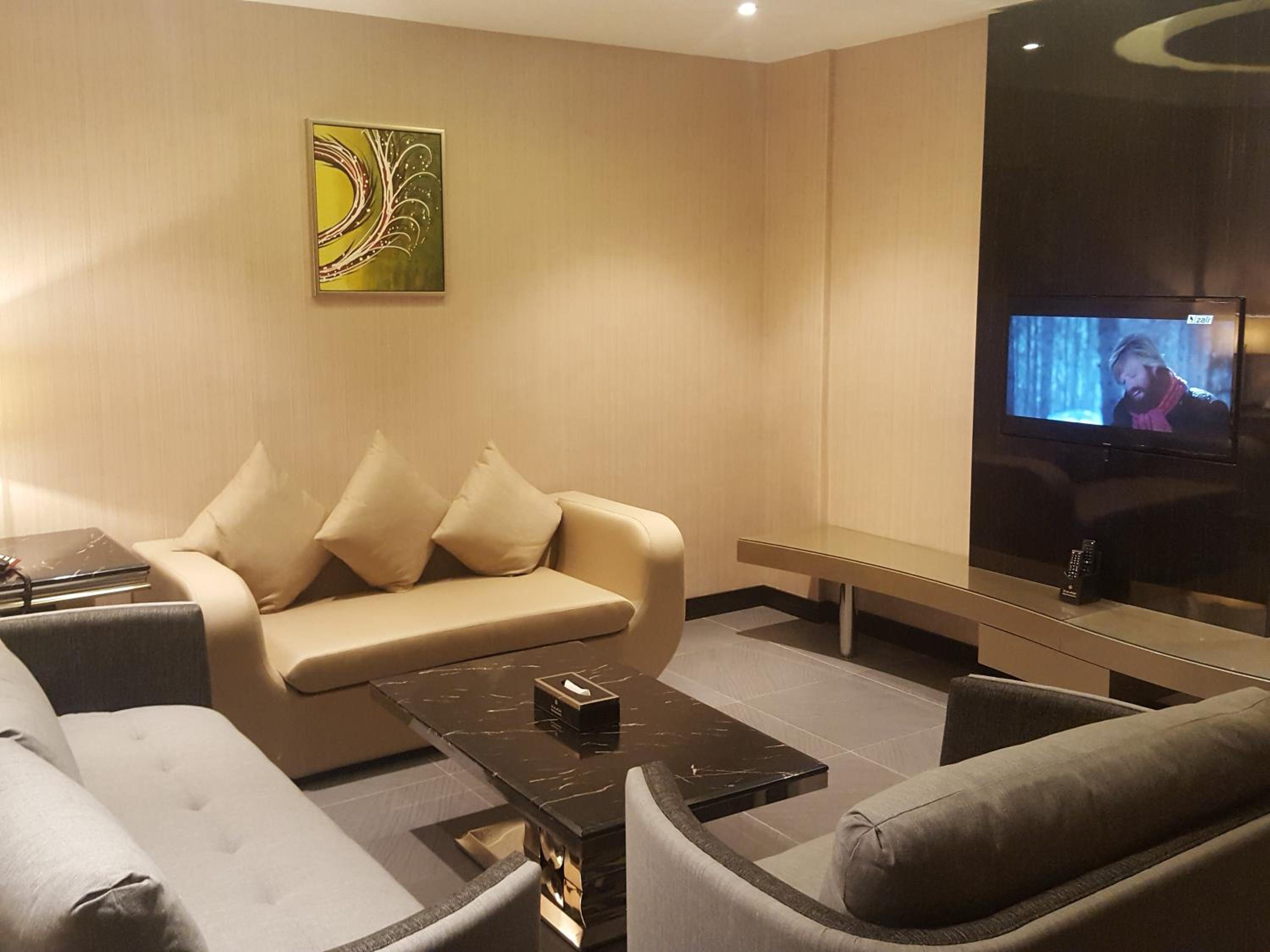 Executive Suite