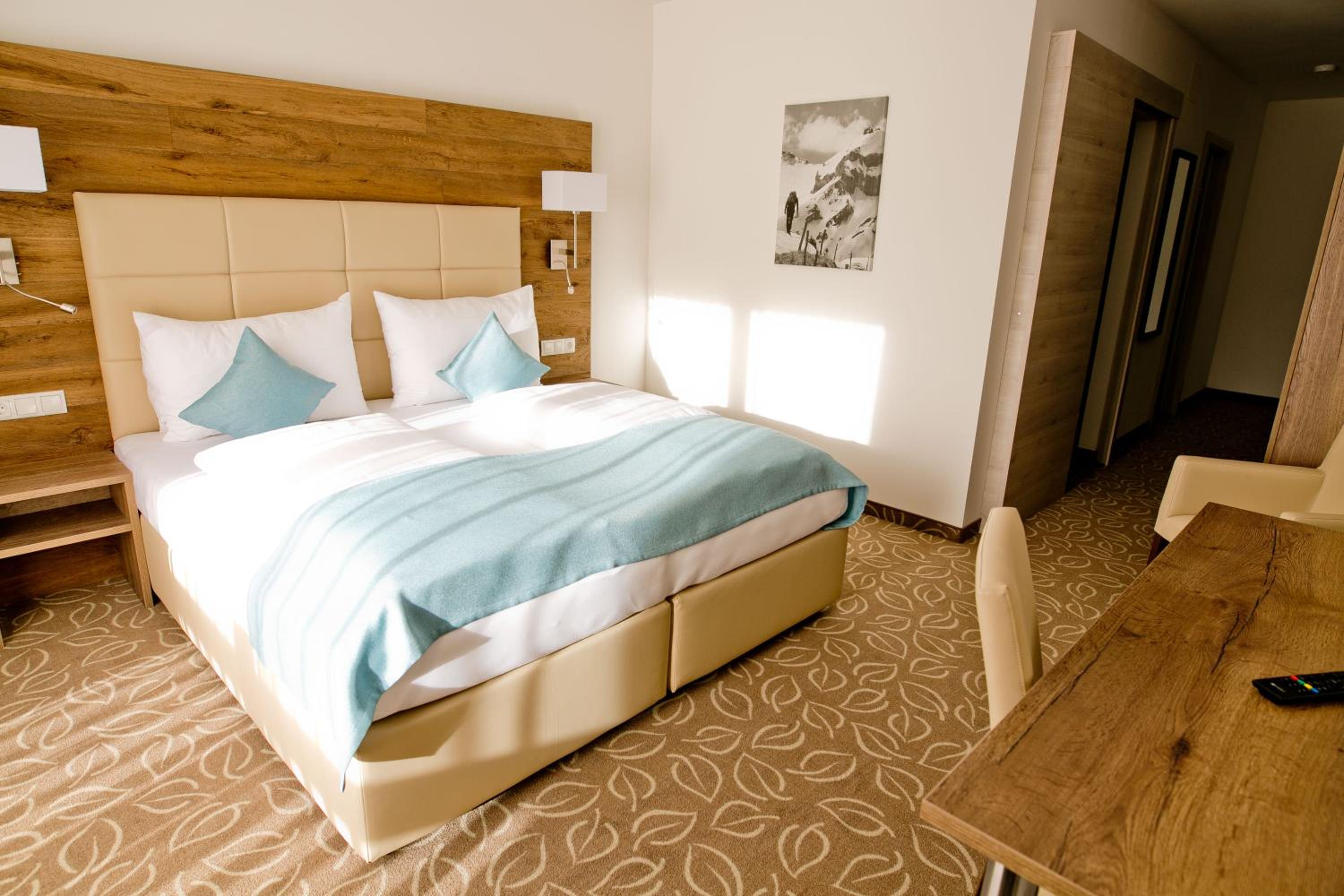 Double Room with Balcony photo 2