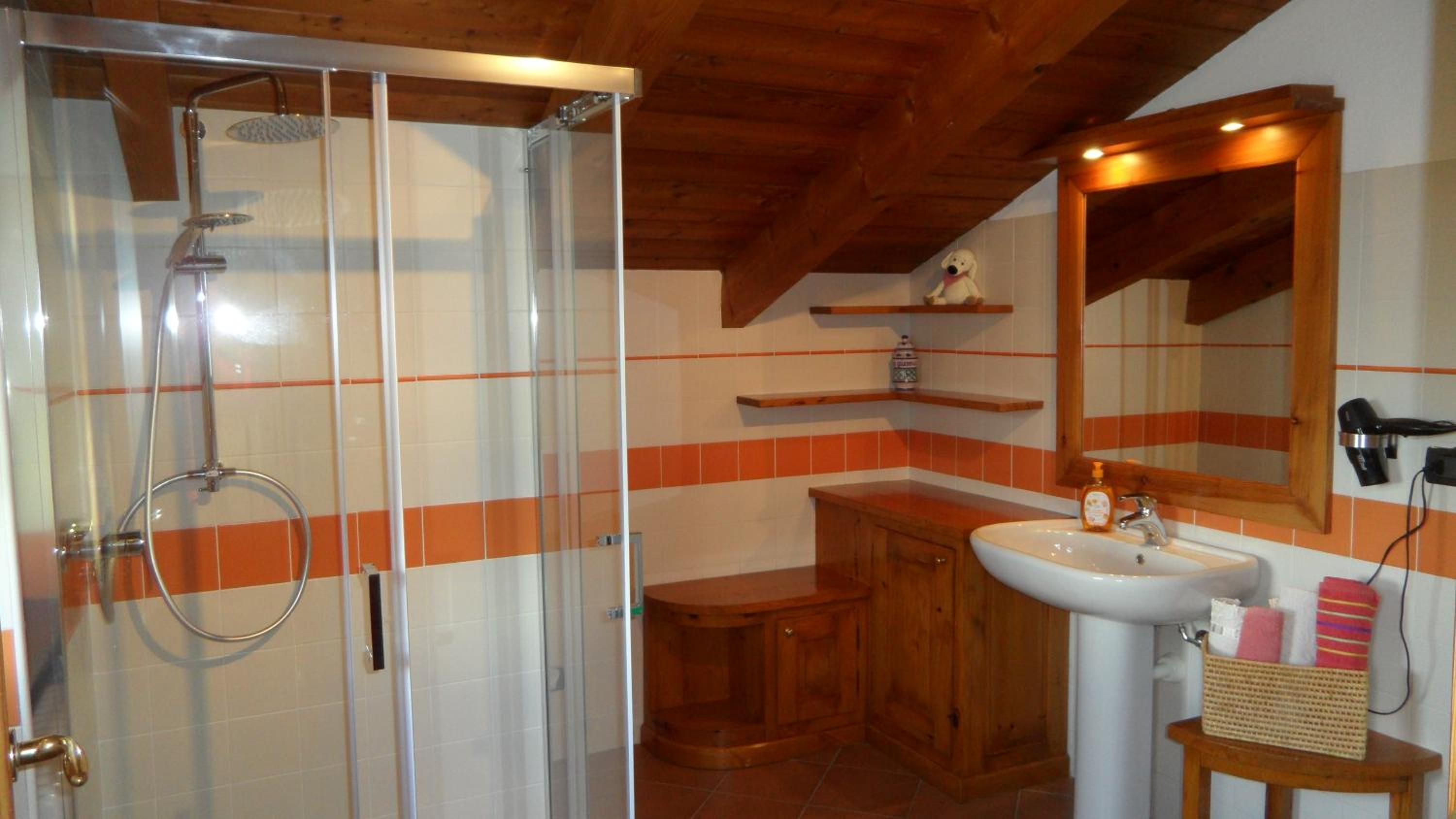 Suite with Mountain View