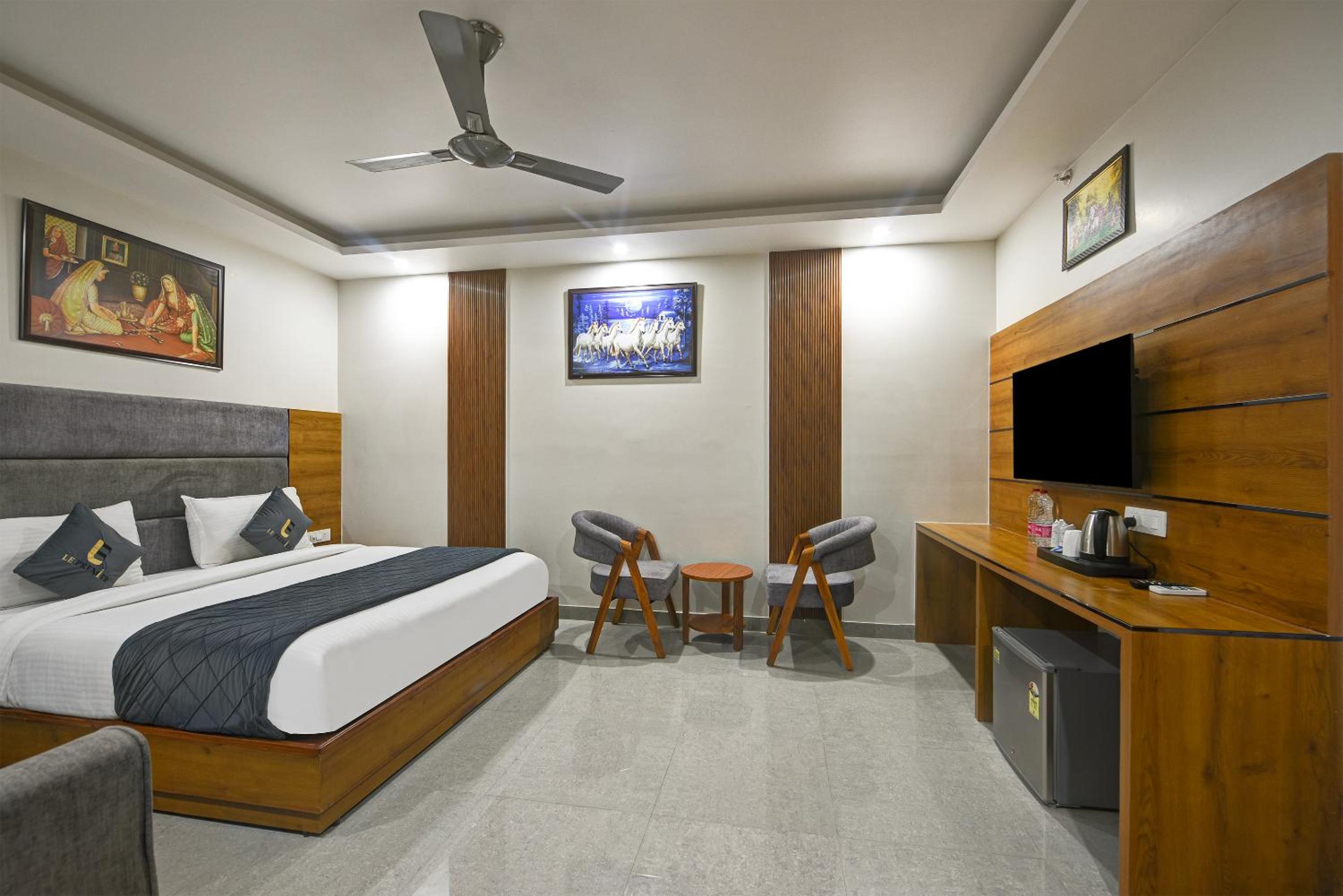 Superior Double Room photo 2
