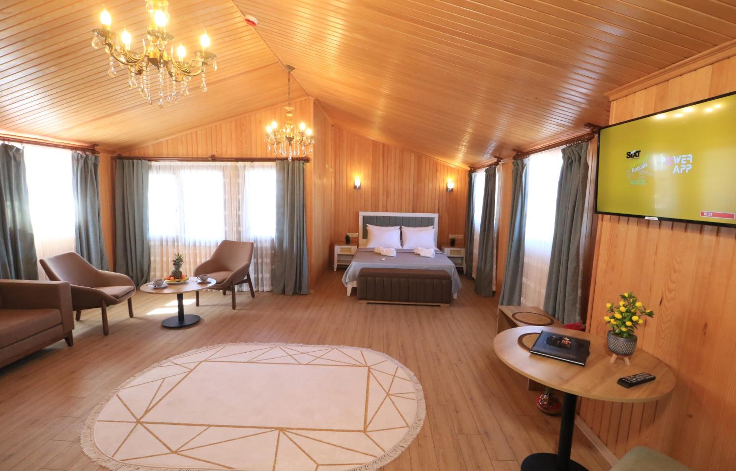 Deluxe Double Room with Balcony and Sea View - Photo 3