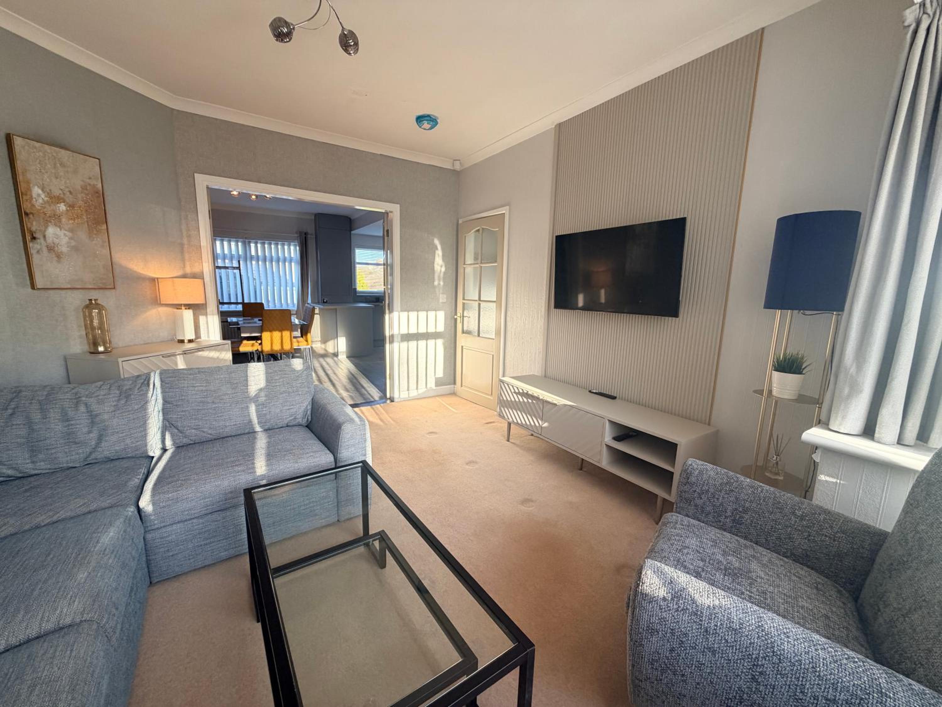 Two-Bedroom House photo 1
