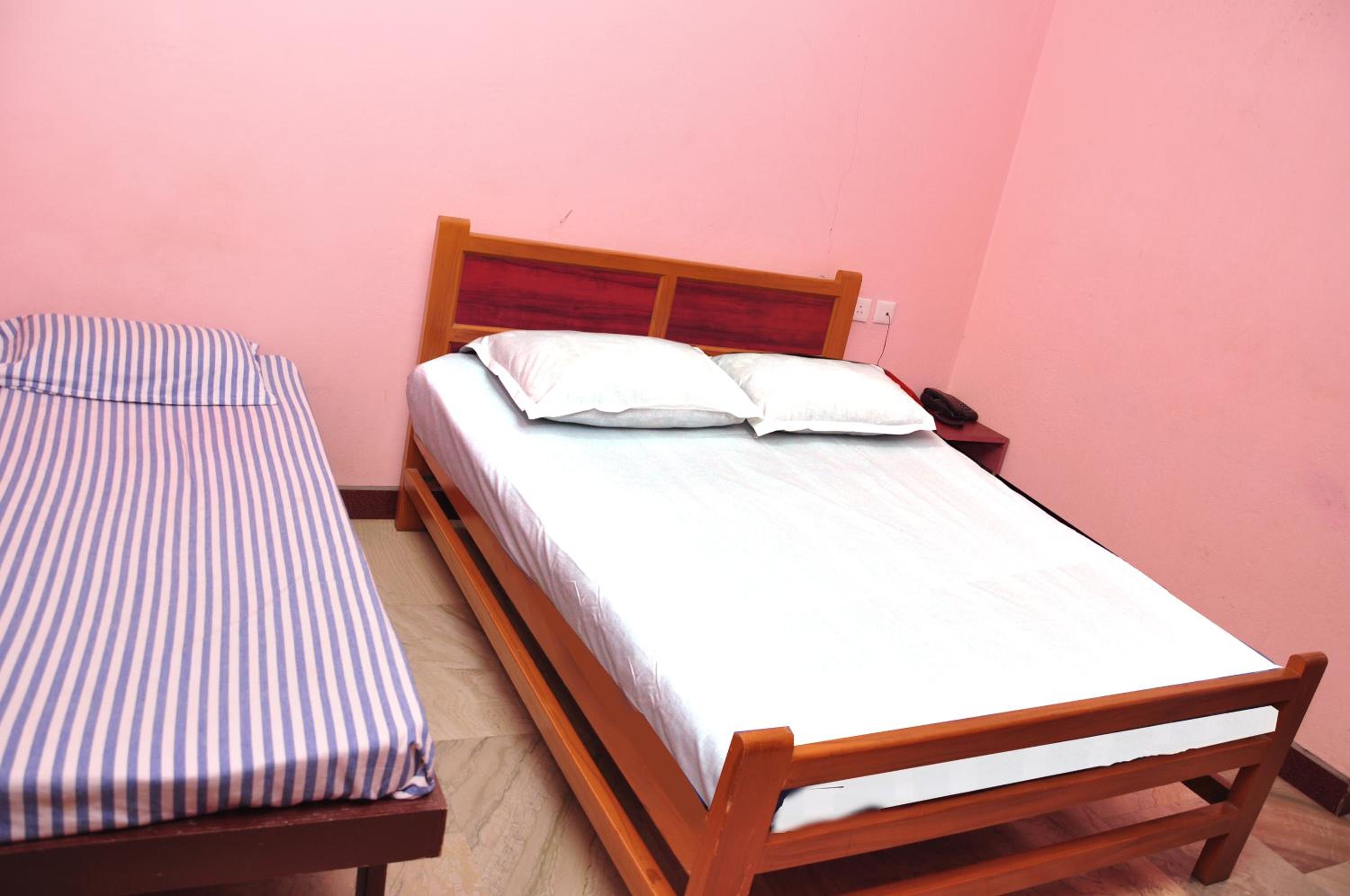 Budget Double or Twin Room photo 3