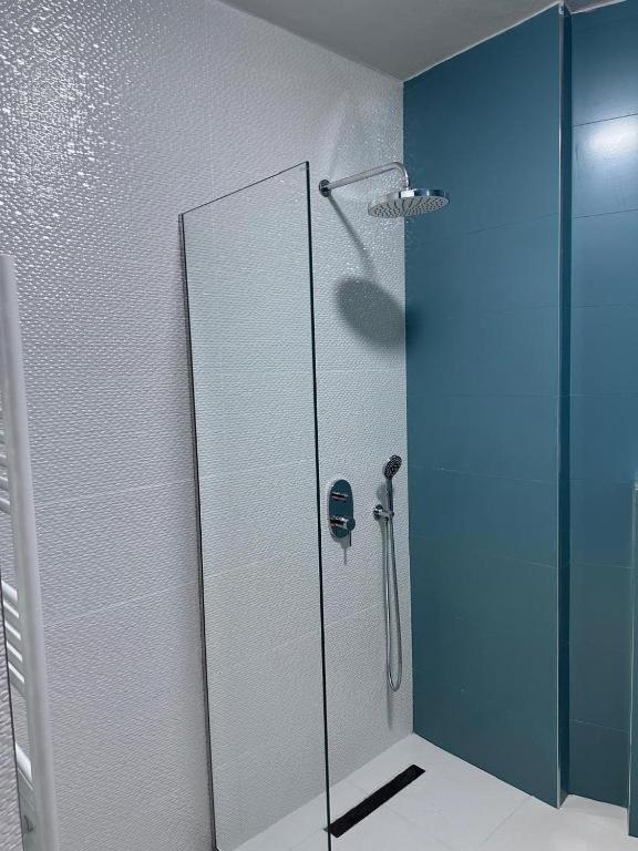 Twin Room with Balcony photo 3