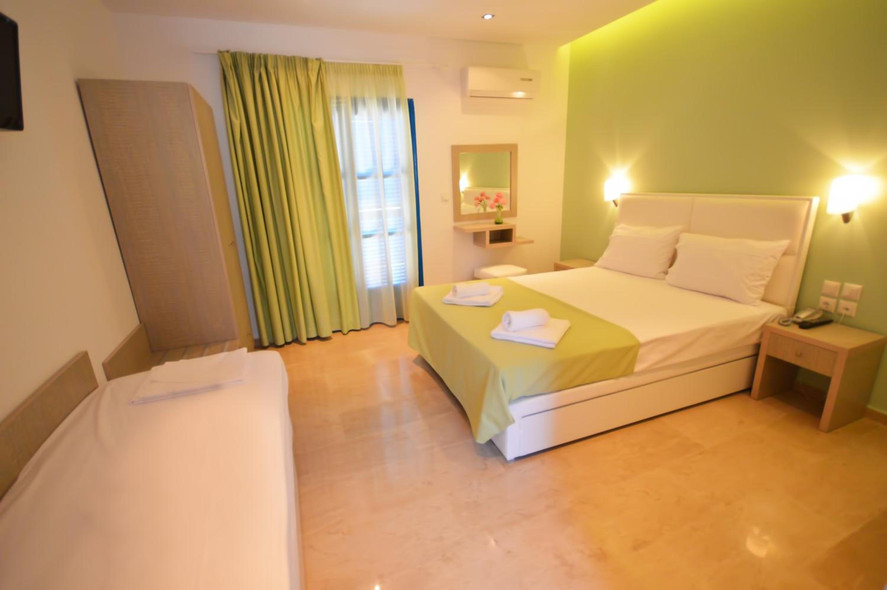 Studio with Sea View (2 Adults + 1 Child)