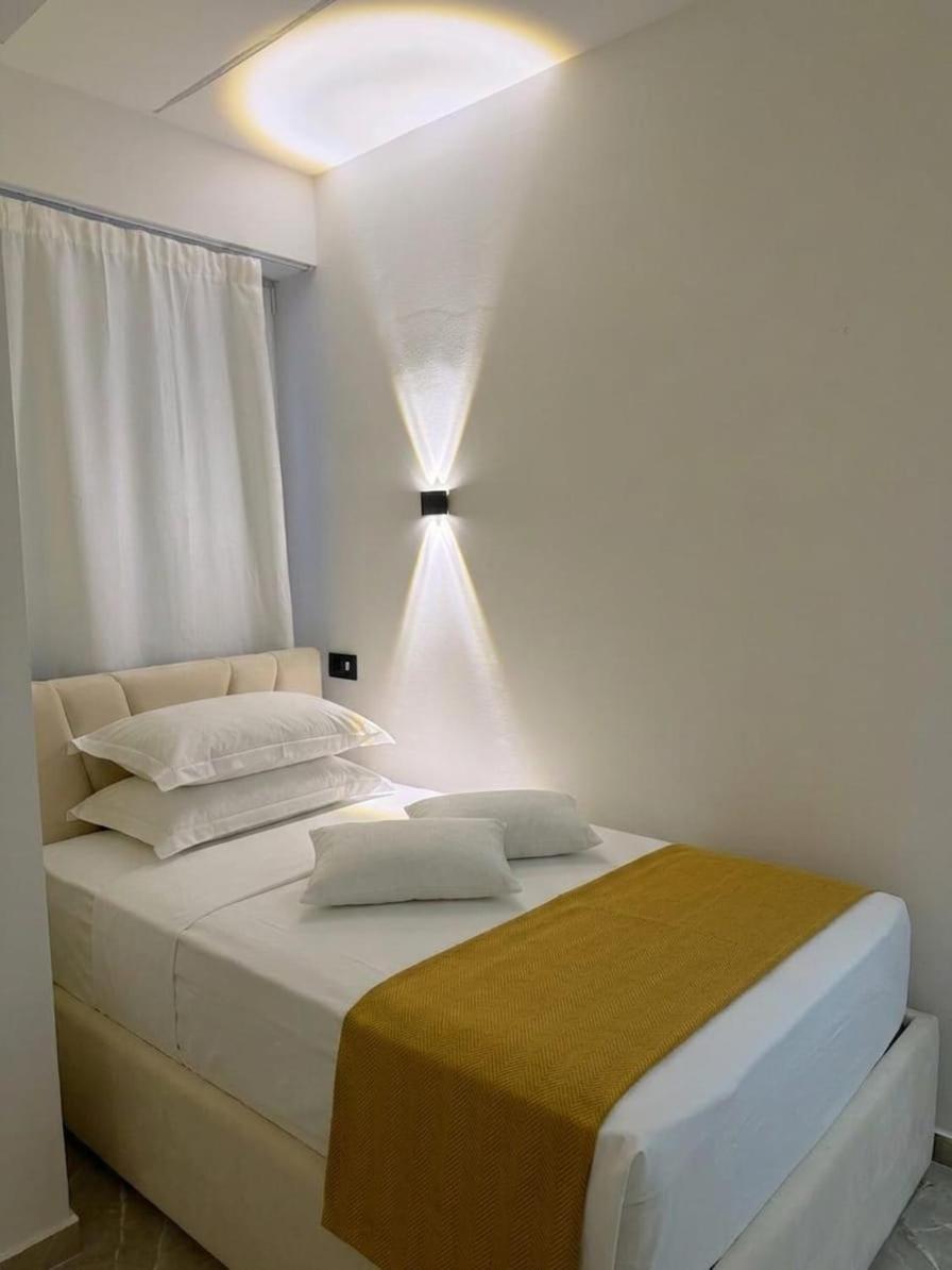 Two-Bedroom Deluxe Apartment