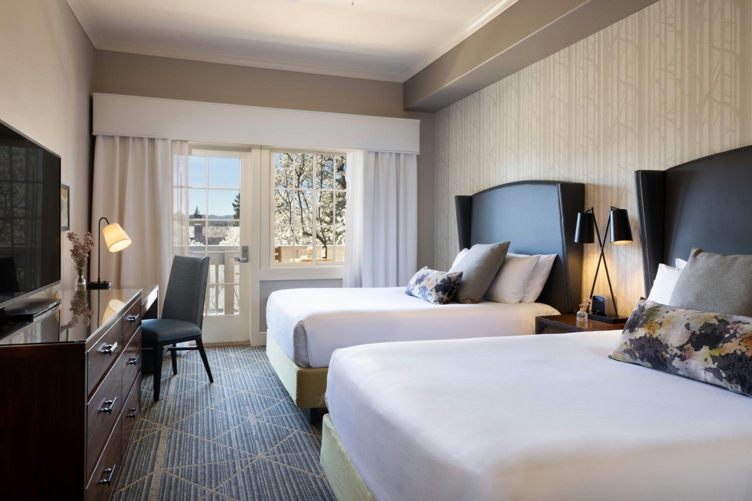 Queen Room with Two Queen Beds - Village - Photo 1