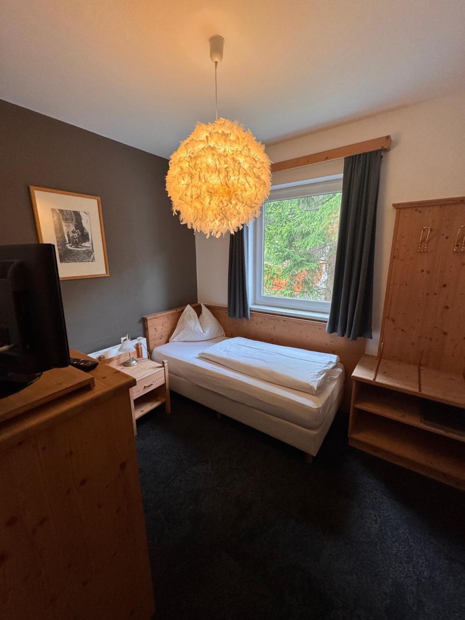 Single Room with Shower