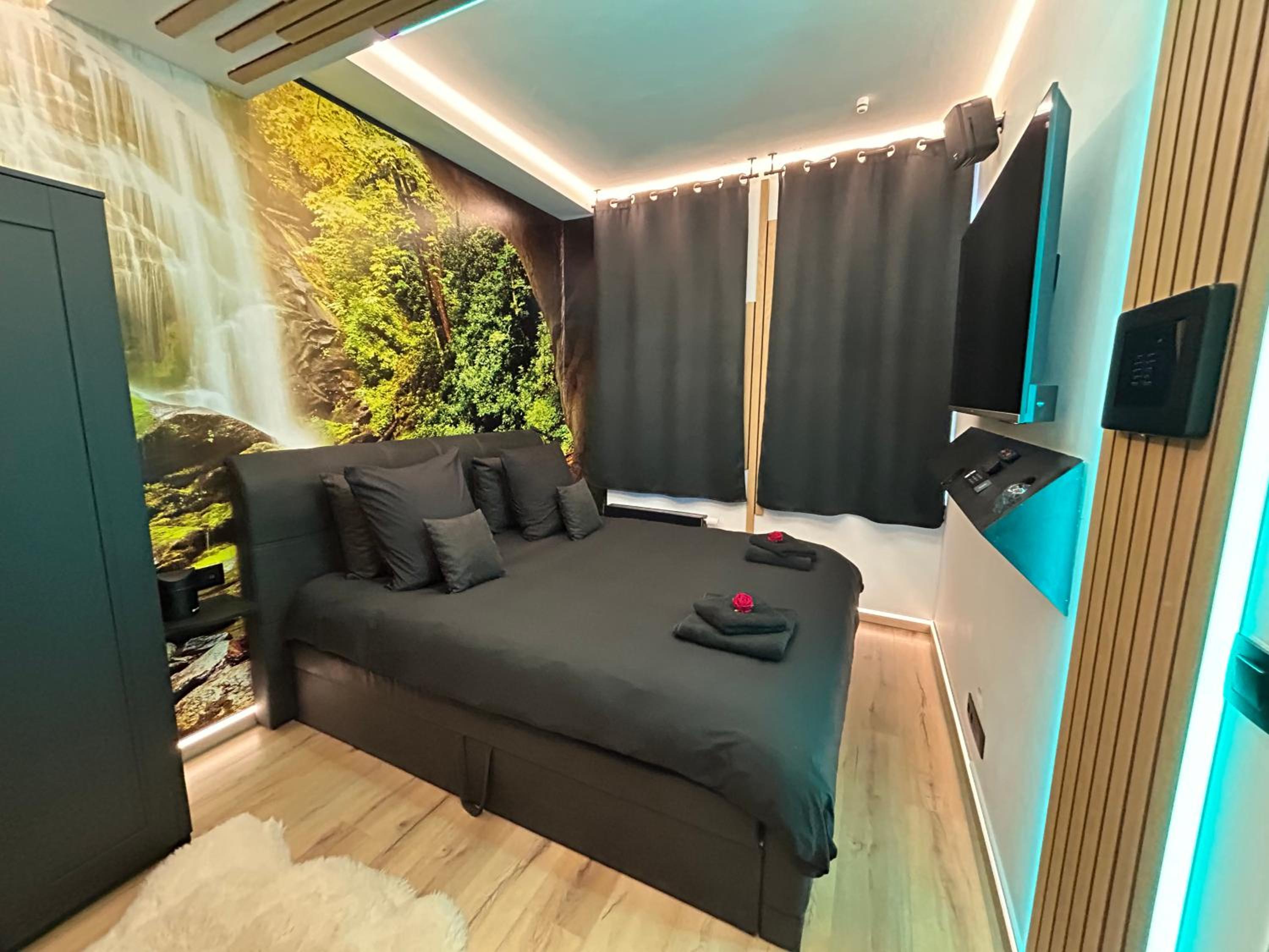 One-Bedroom House photo 2