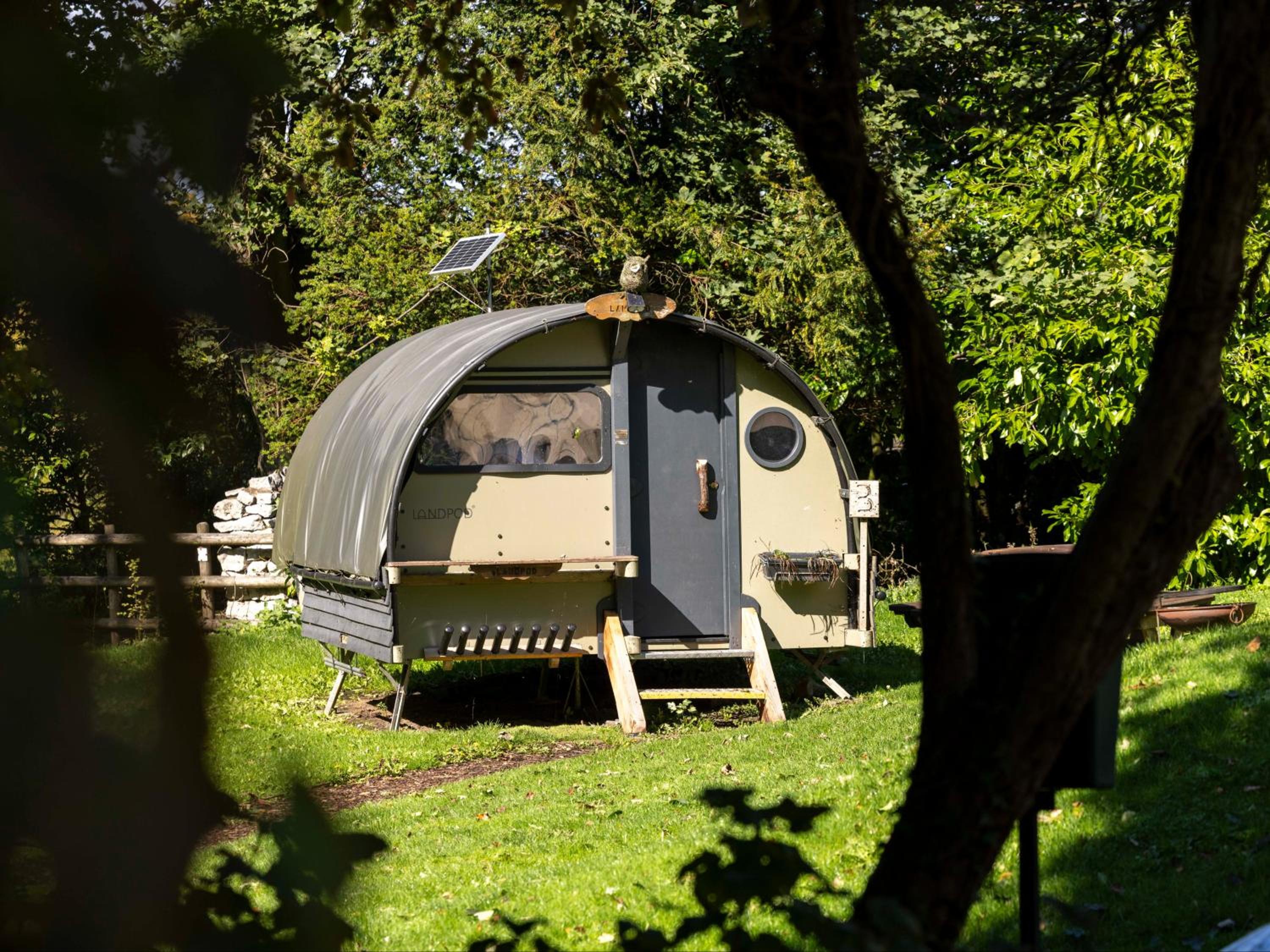 Landpod (2 Double Beds) photo 1