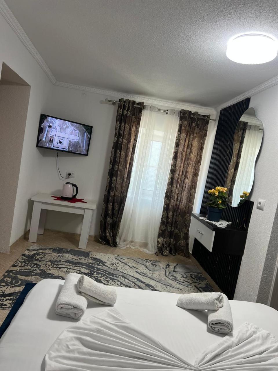 Standard Double Room photo 2