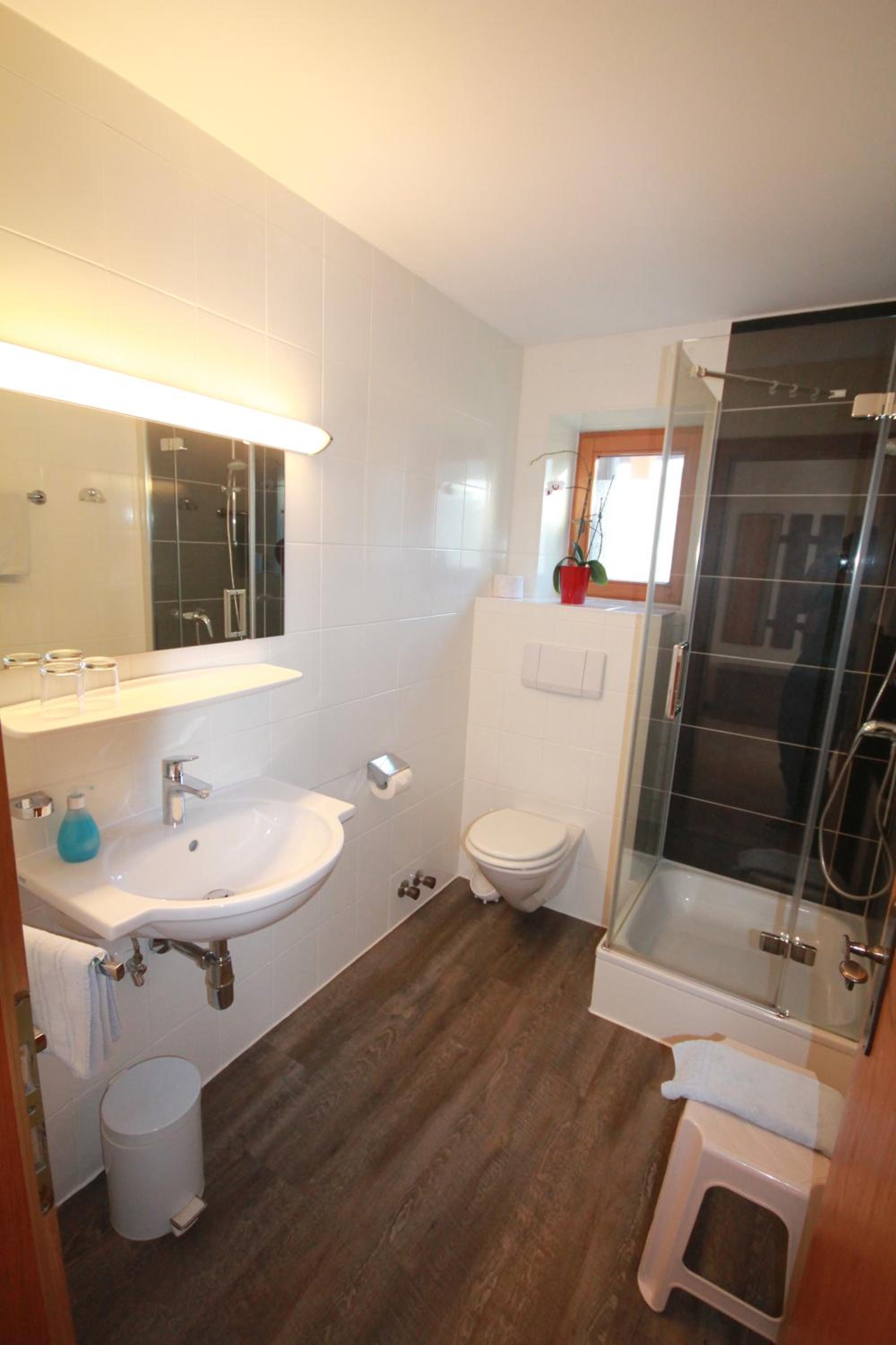 Triple Room with Balcony - Photo 27