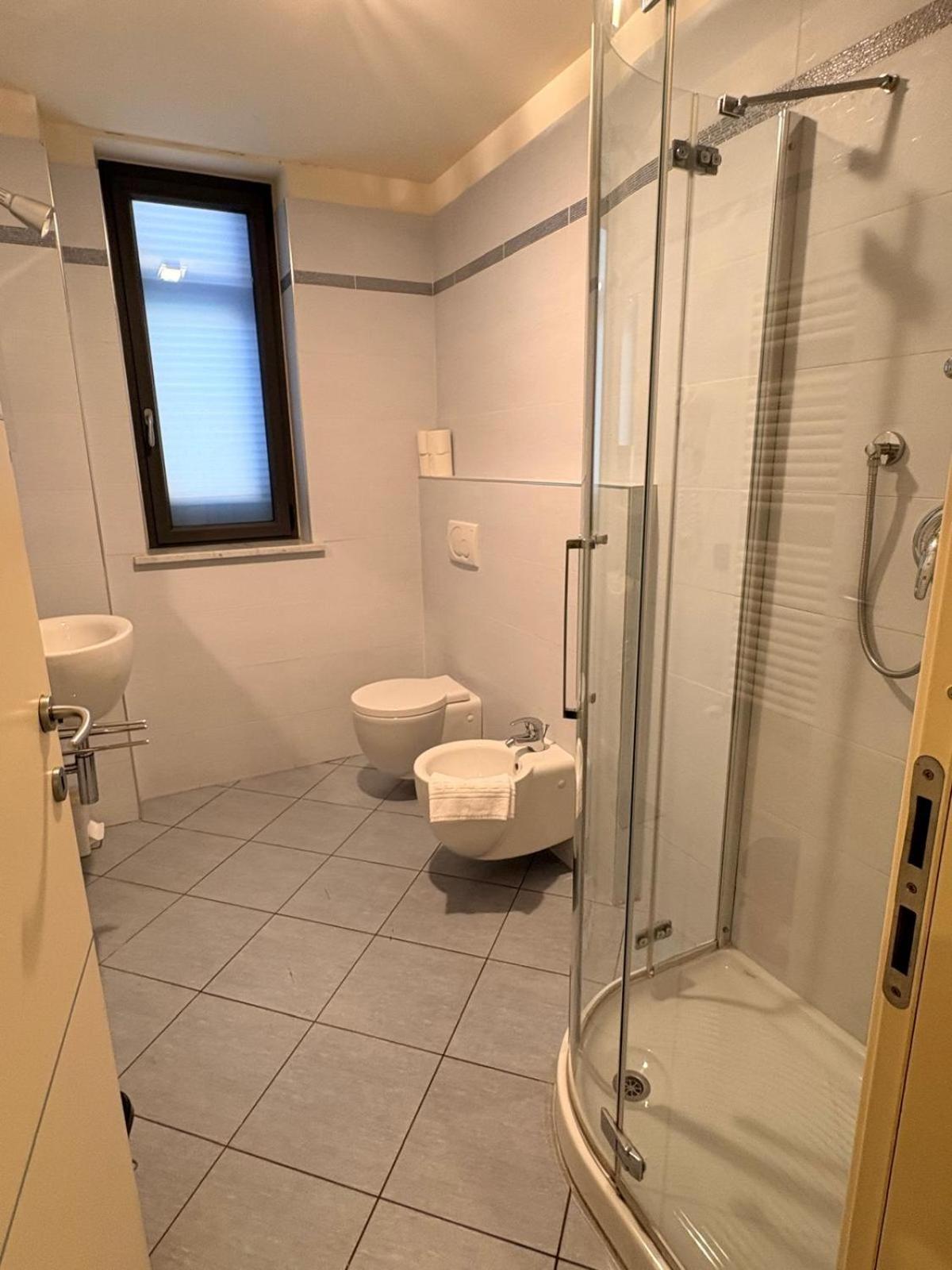 Deluxe One-Bedroom Apartment with City View