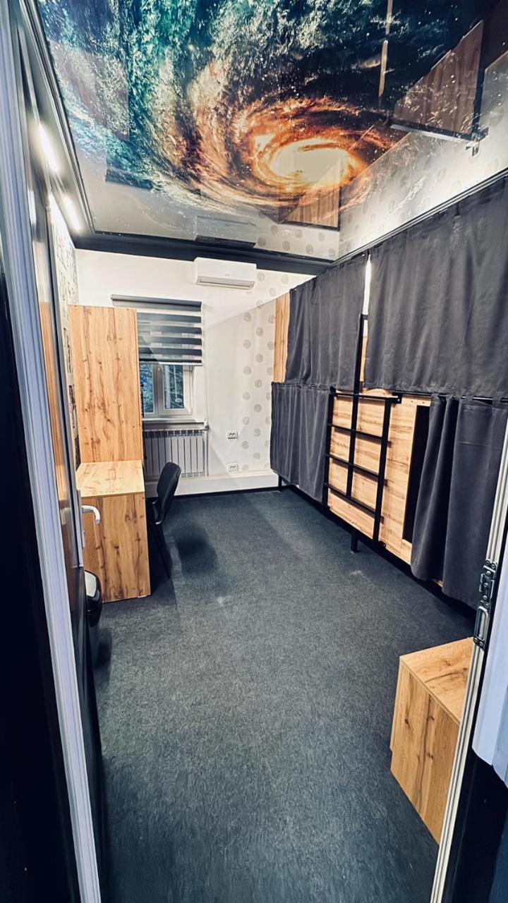 4-Bed Mixed Dormitory Room photo 1