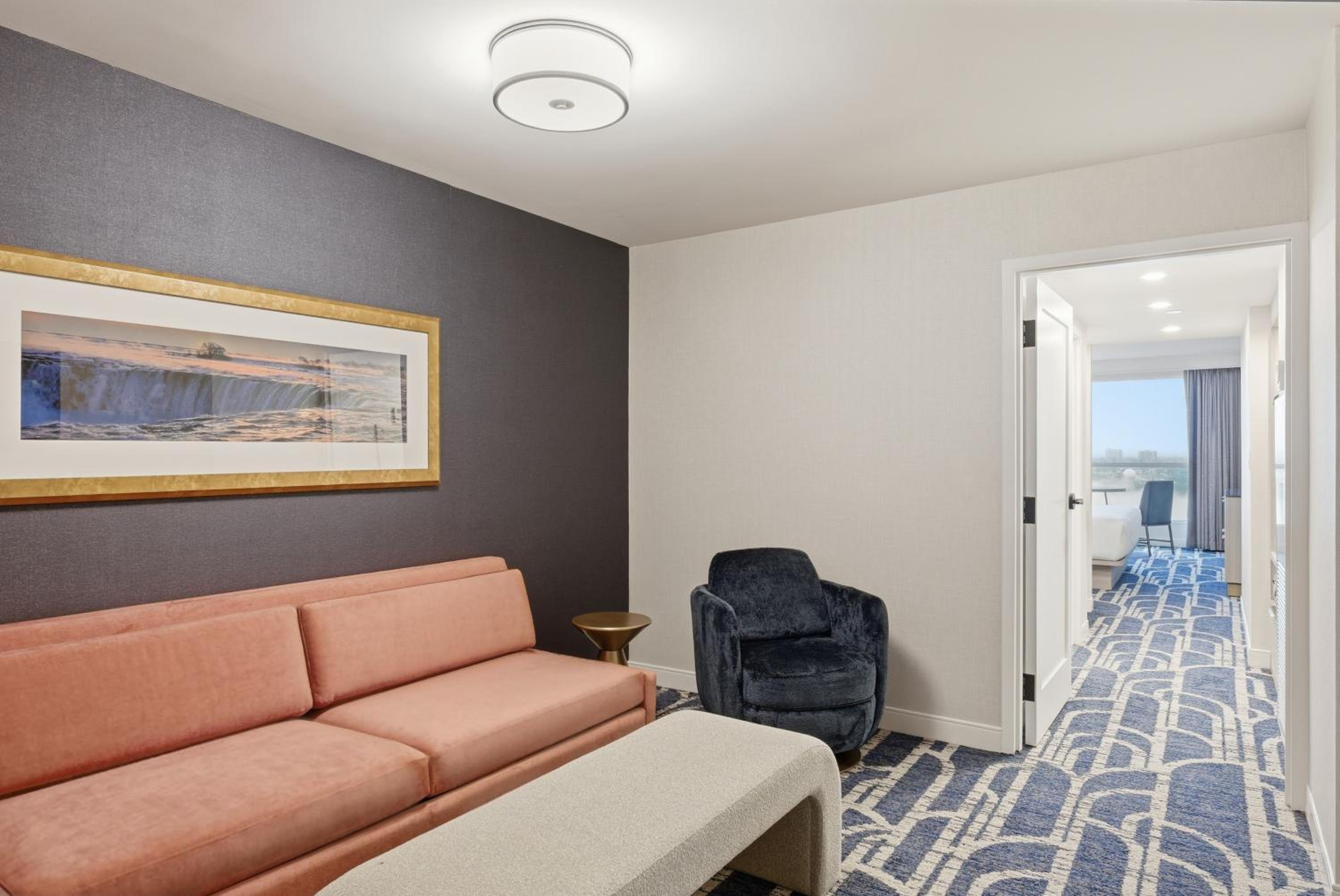Junior Presidential Suite | Premium Fallsview Suite | One King Bed | (Air Jetted Tub)