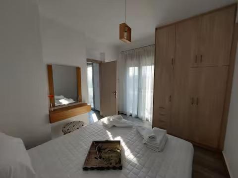 Two-Bedroom House photo 3