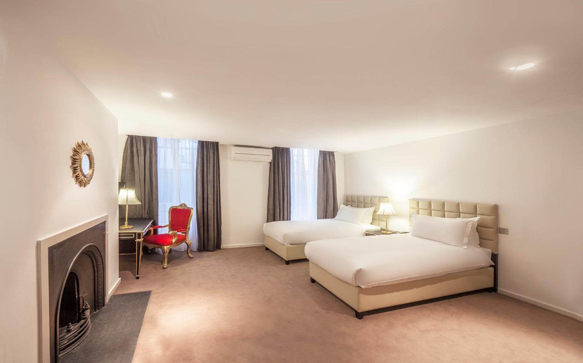 Standard Twin Room photo 1