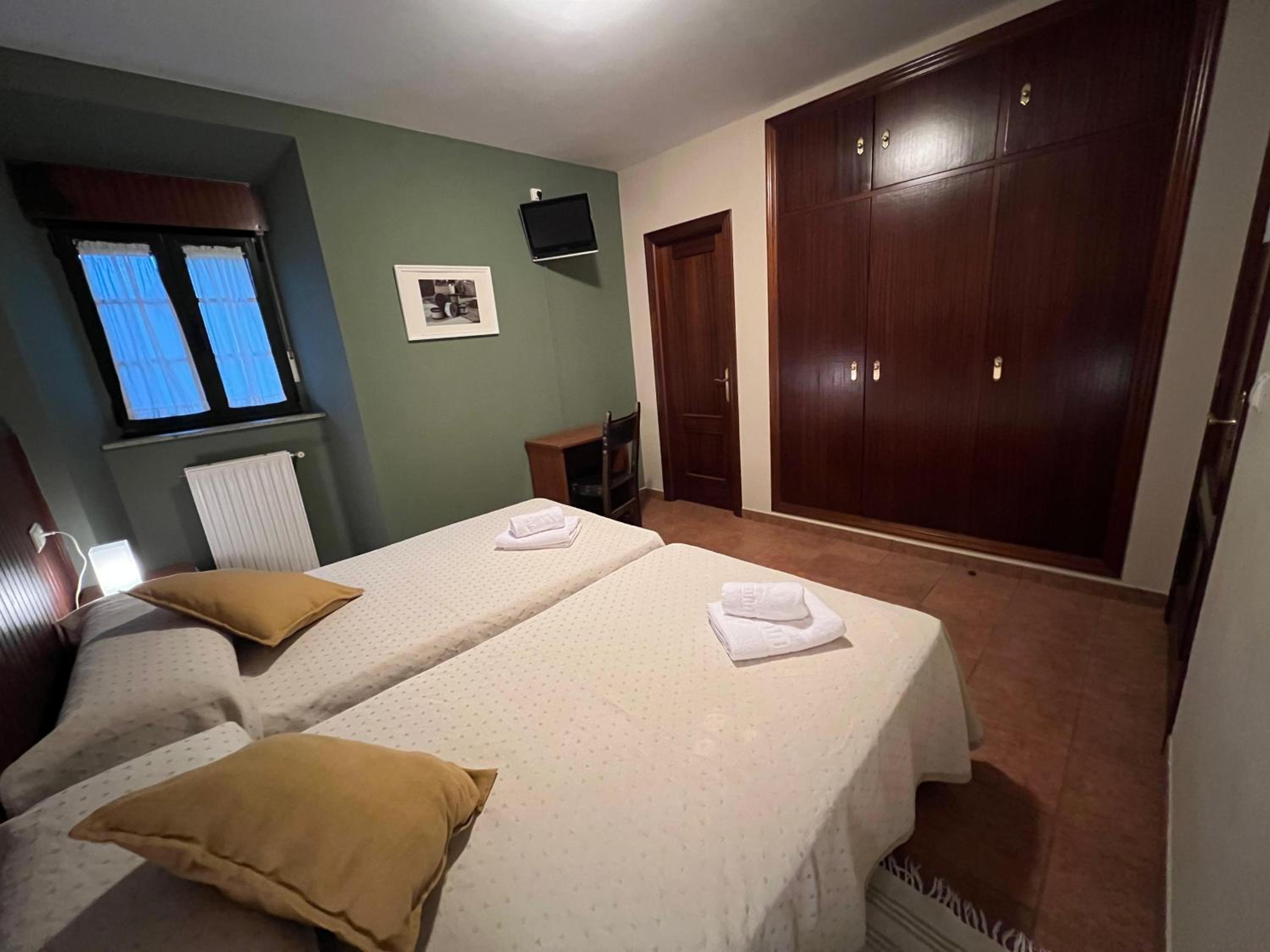 Twin Room with Garden View photo 2