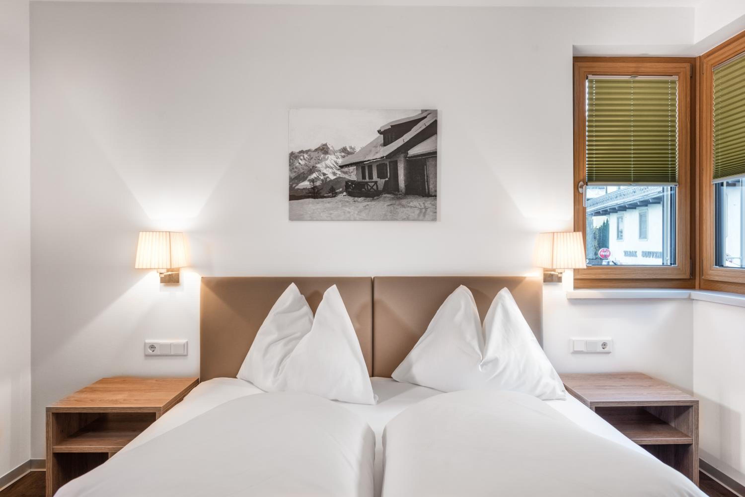 Classic Double Room with Balcony