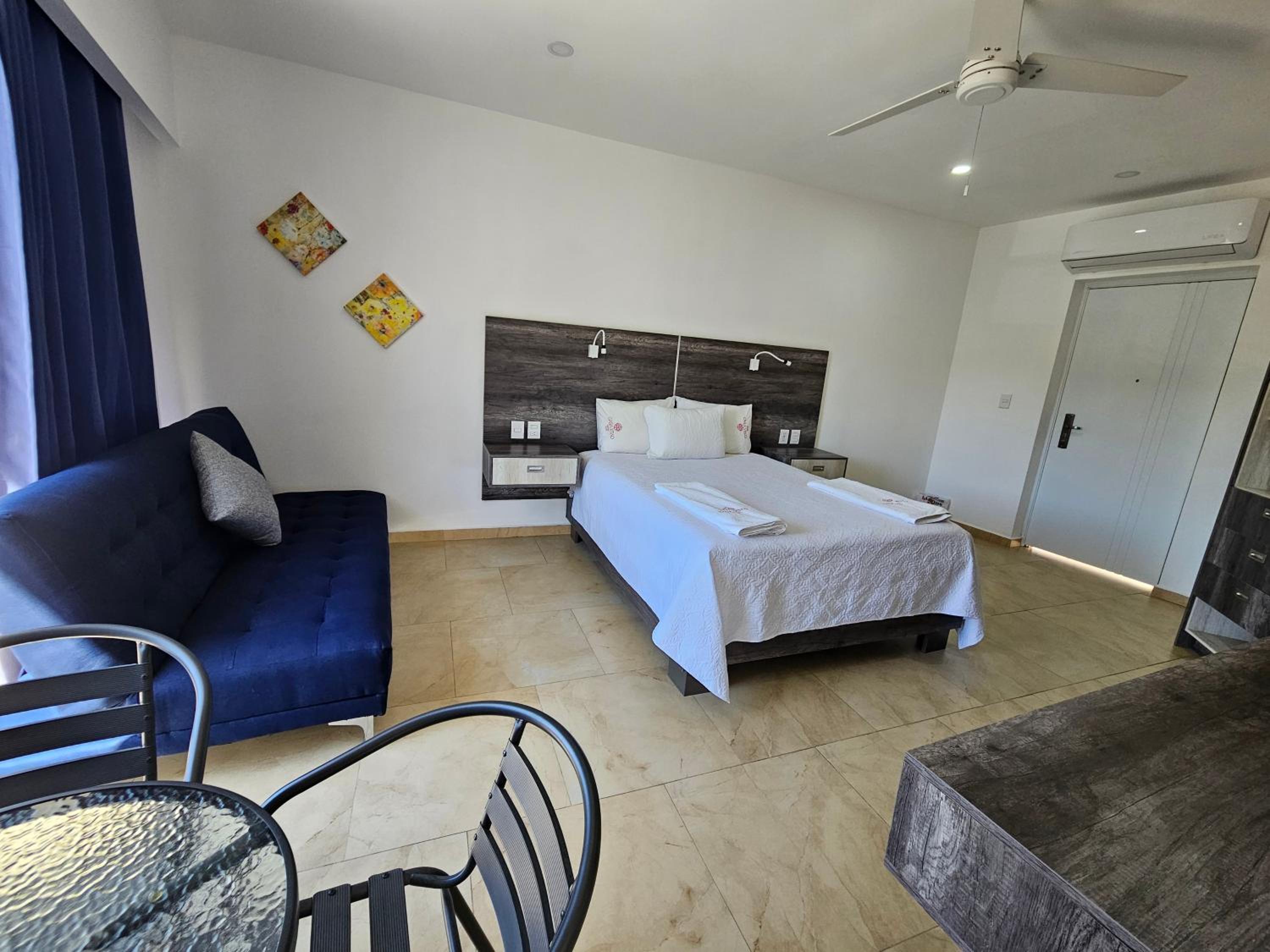 Triple Room - Photo 9