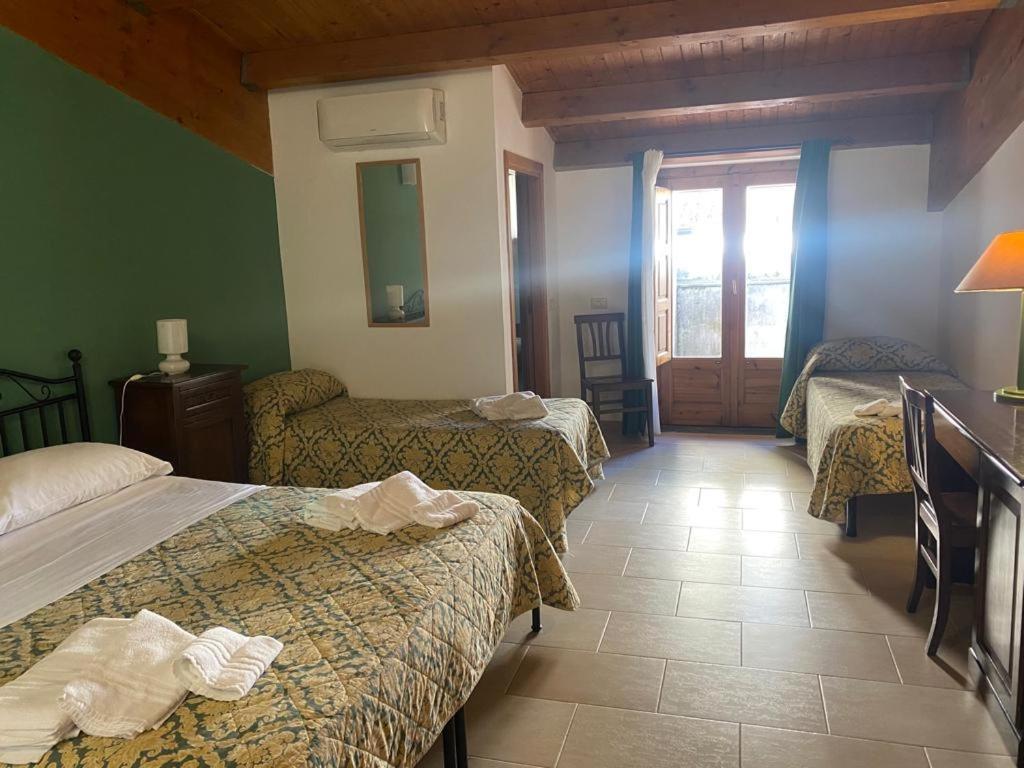 Quadruple Room with Terrace photo 1