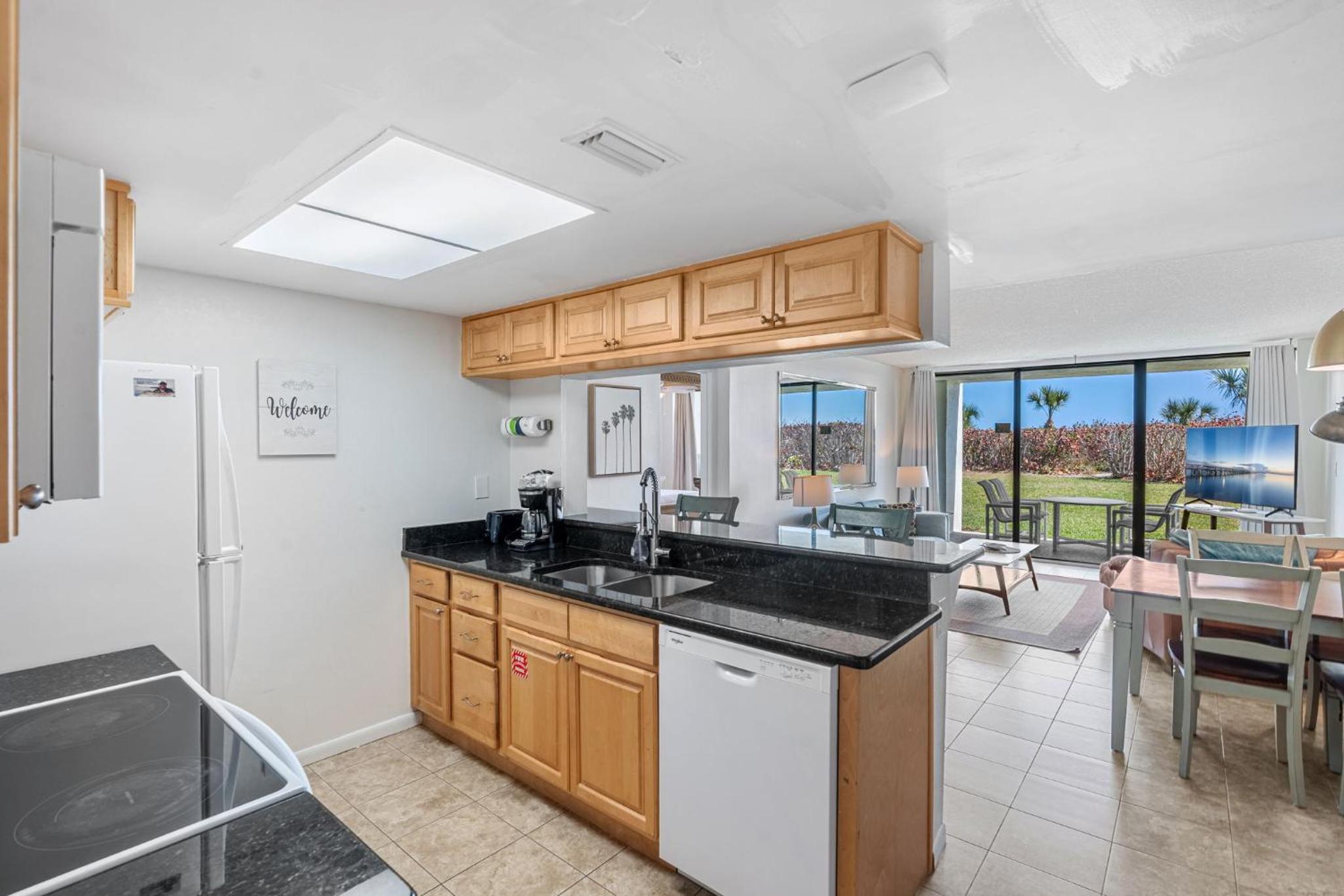Two-Bedroom Apartment - Ground Floor Walkout - Unit 106 photo 2