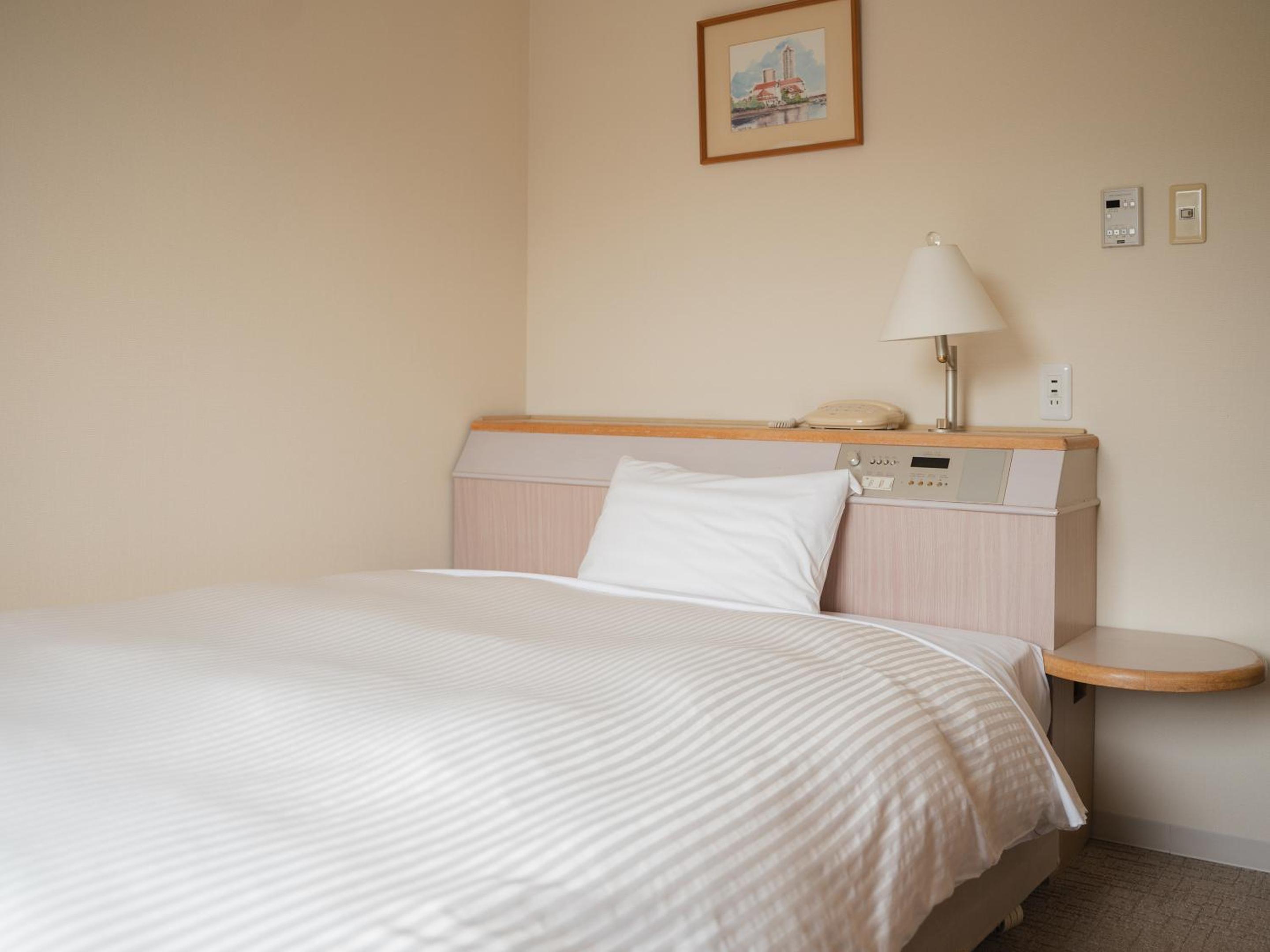 Small Double Room - Photo 3