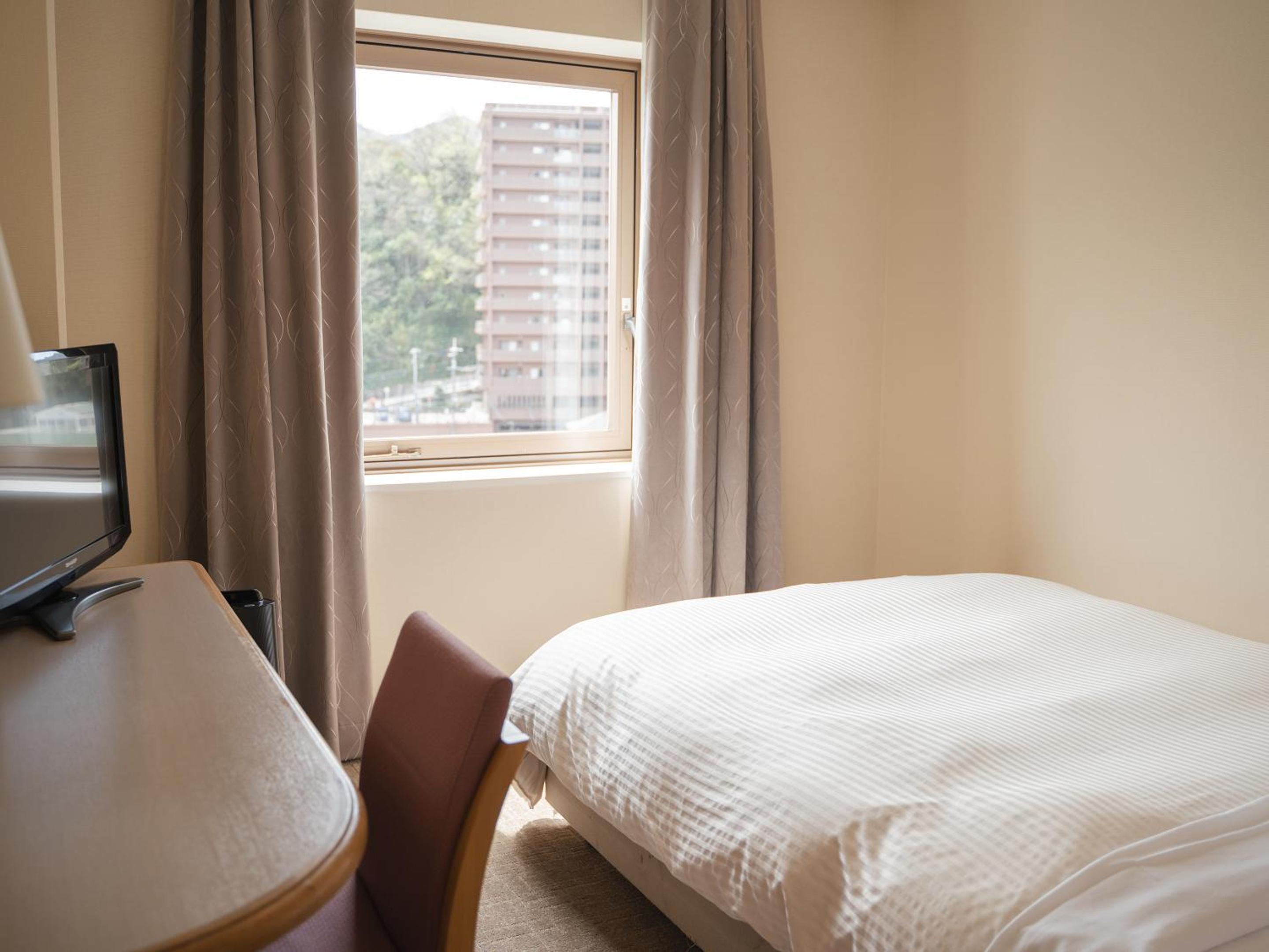 Small Double Room - Photo 2