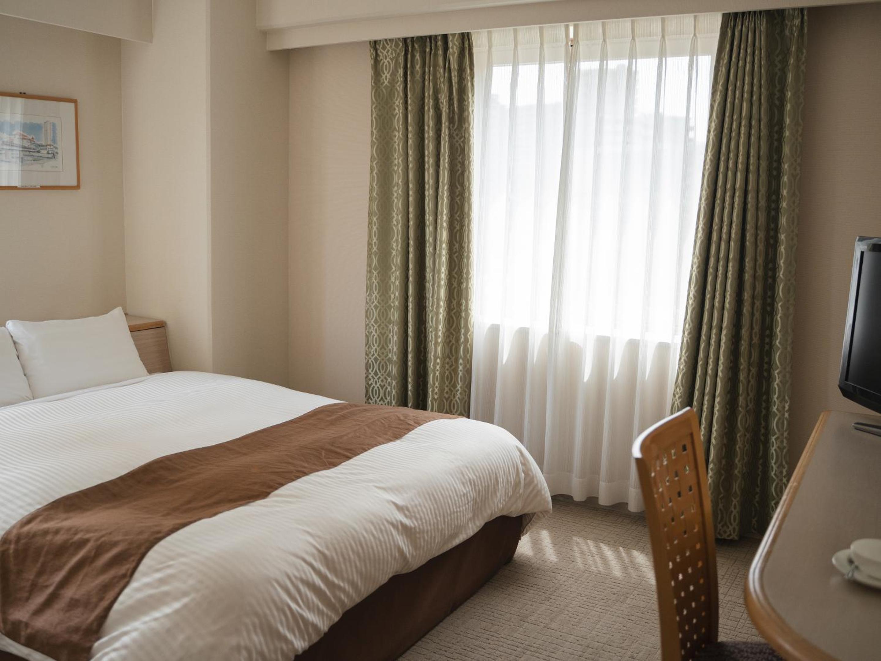 Double Room - Photo 7