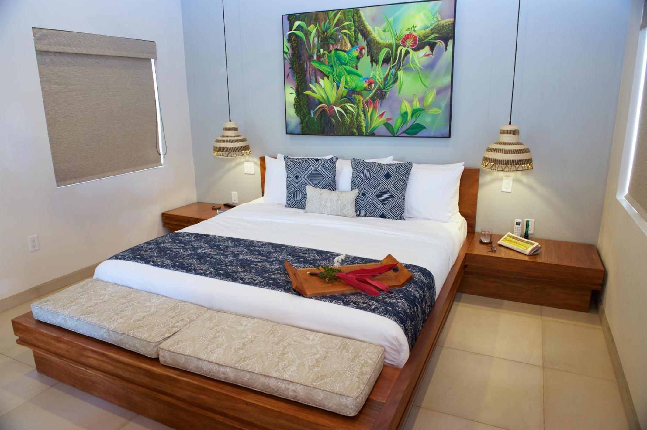 1-Bedroom Beach House with plunge pool photo 3