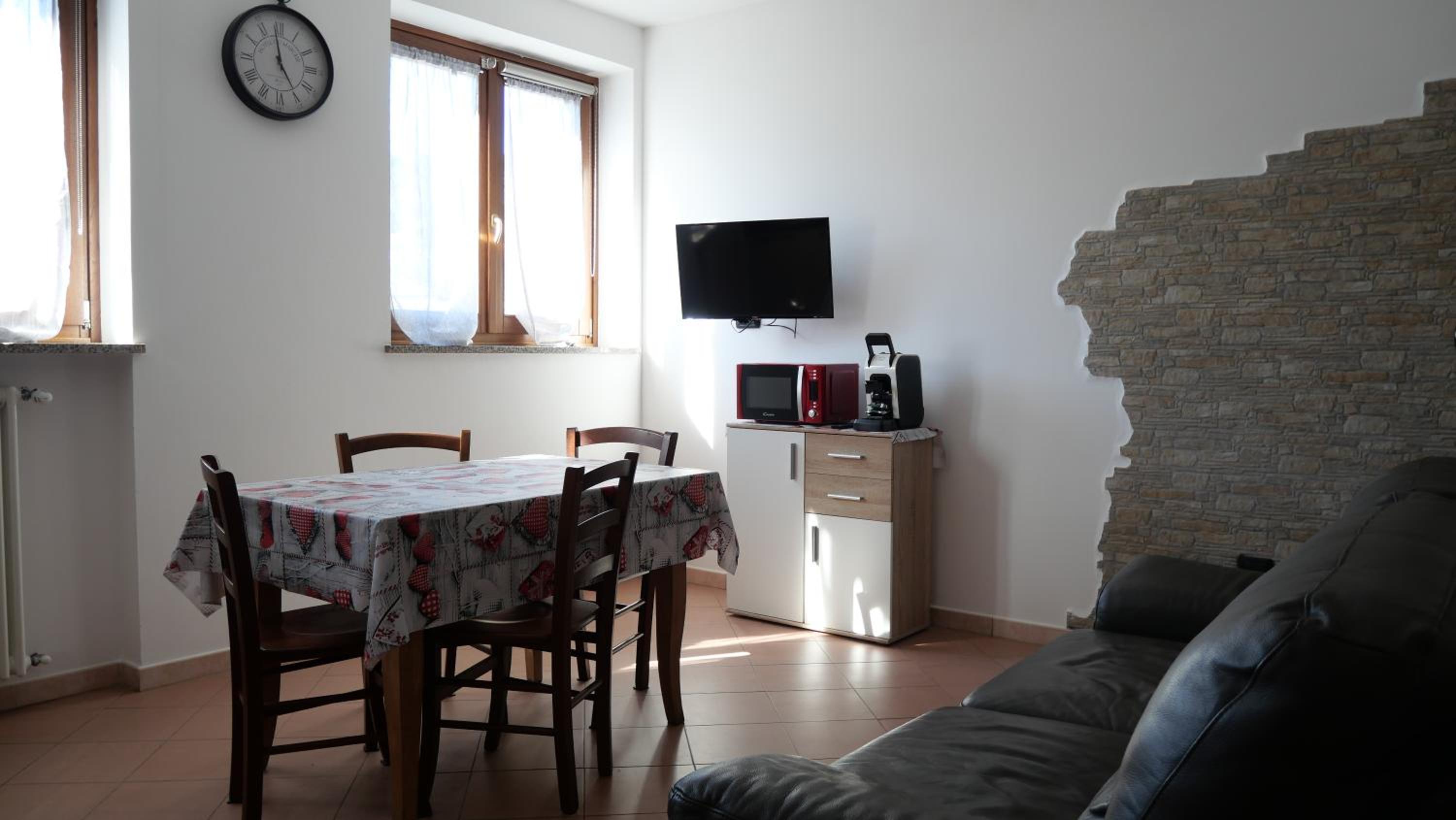 One-Bedroom Standard Apartment