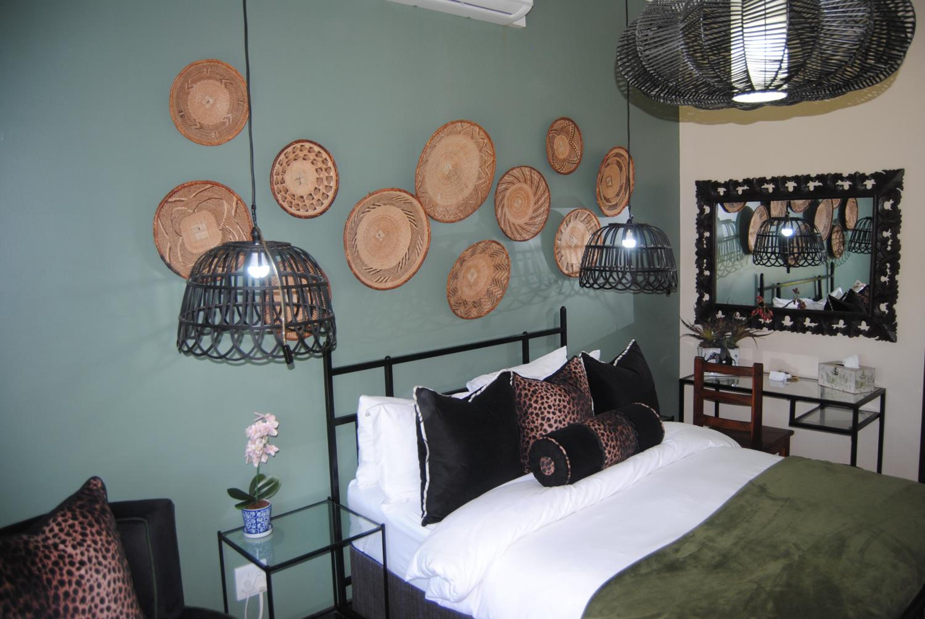 Double Room - Photo 4
