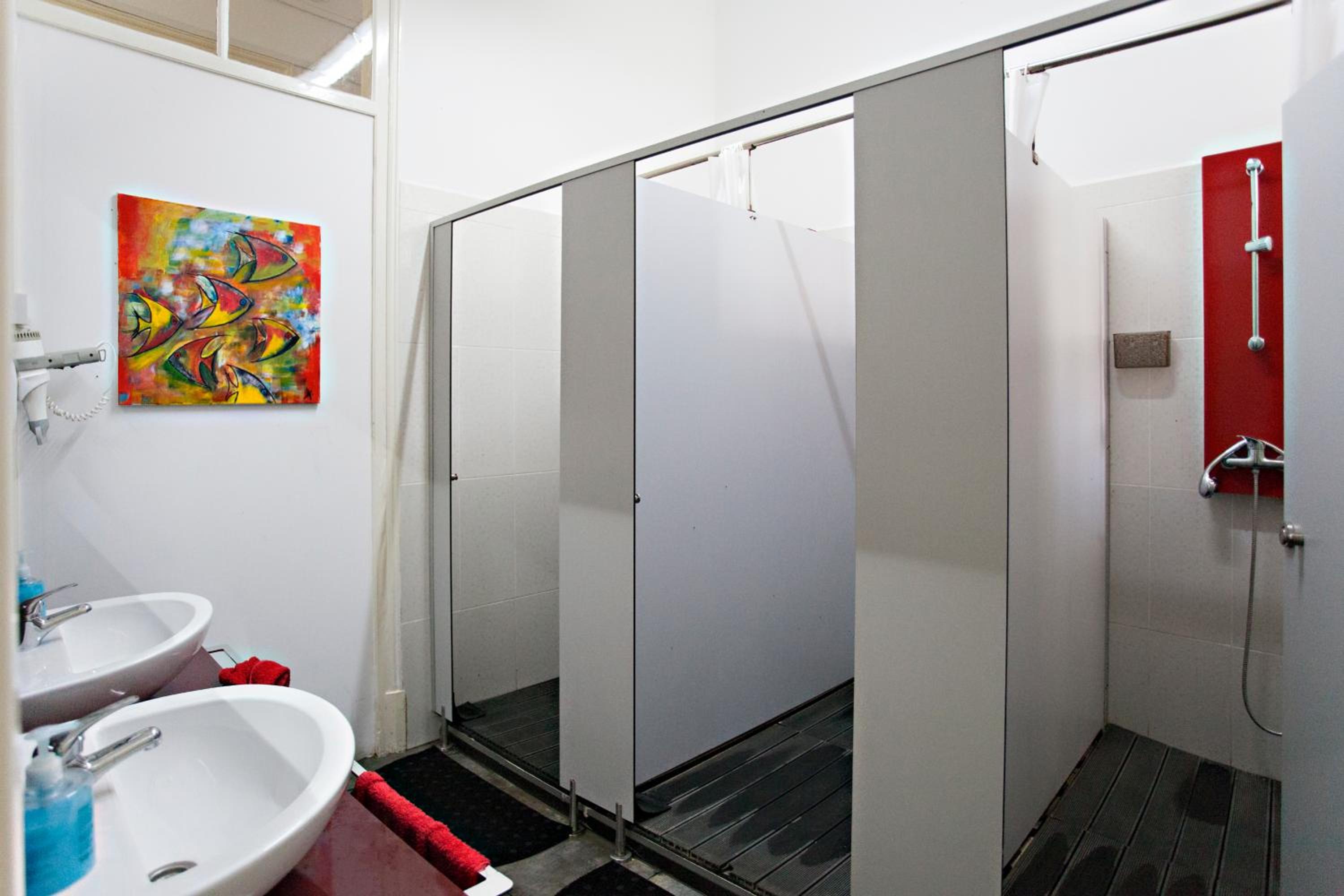 Double Room with Shared Bathroom photo 2
