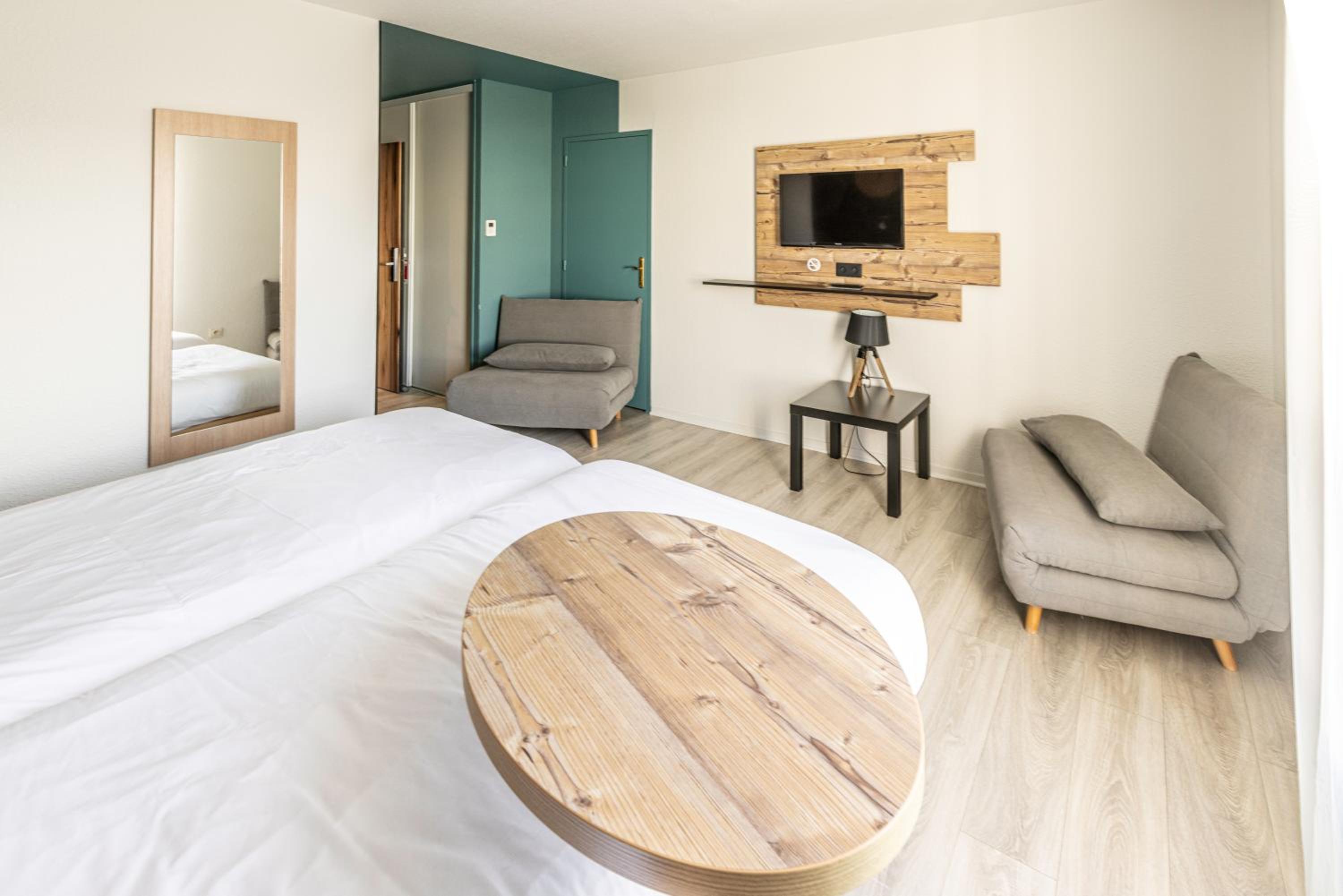 Standard Twin Room photo 3