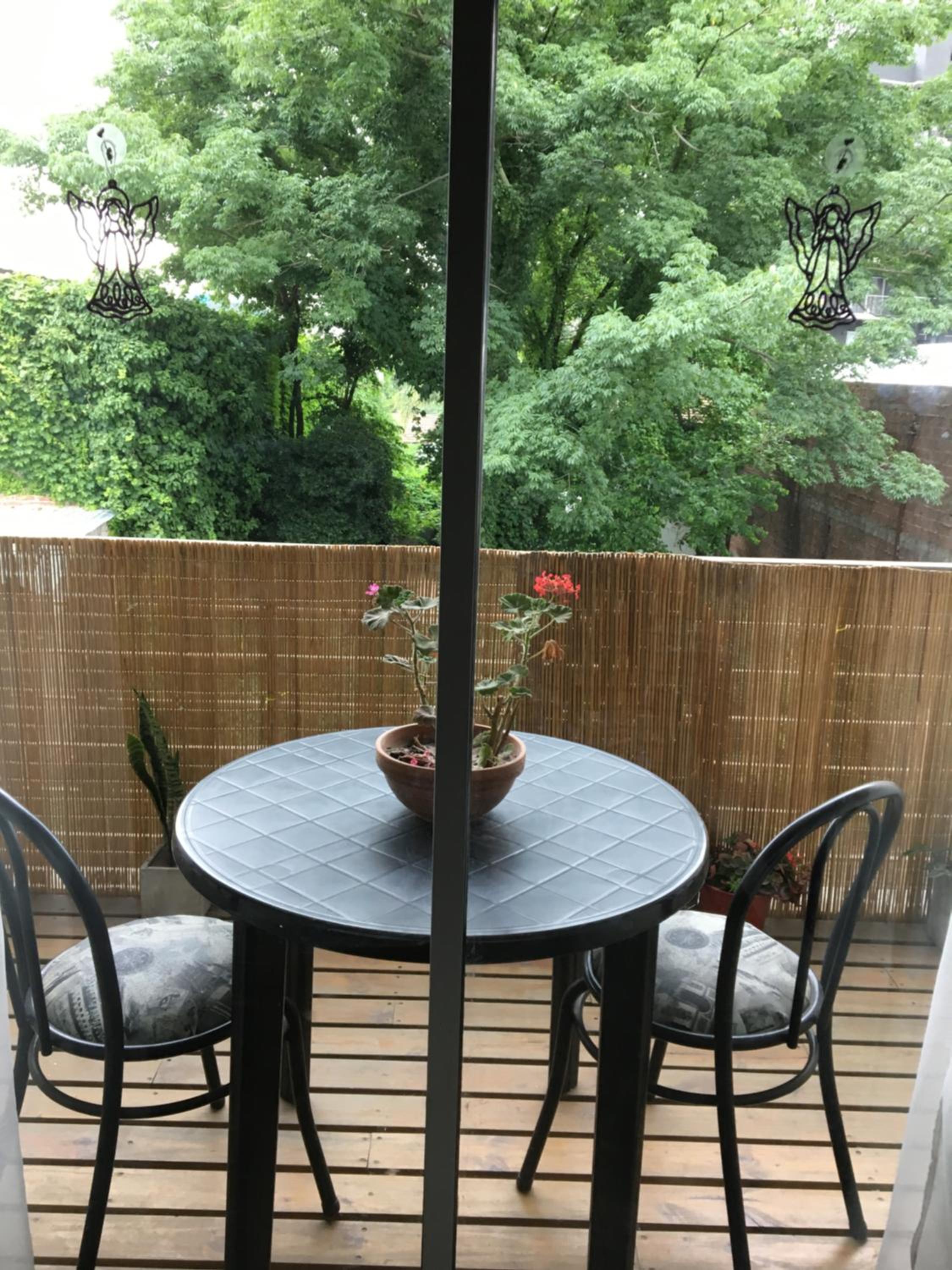 Apartment with Balcony photo 2
