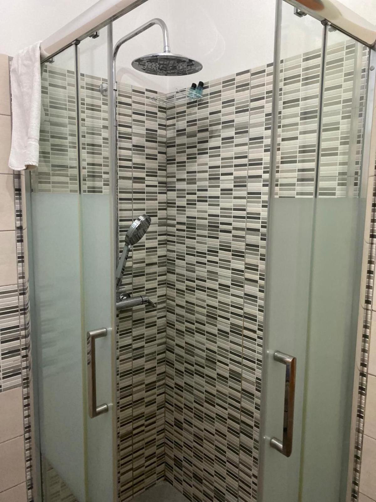 Deluxe Quadruple Room photo 3