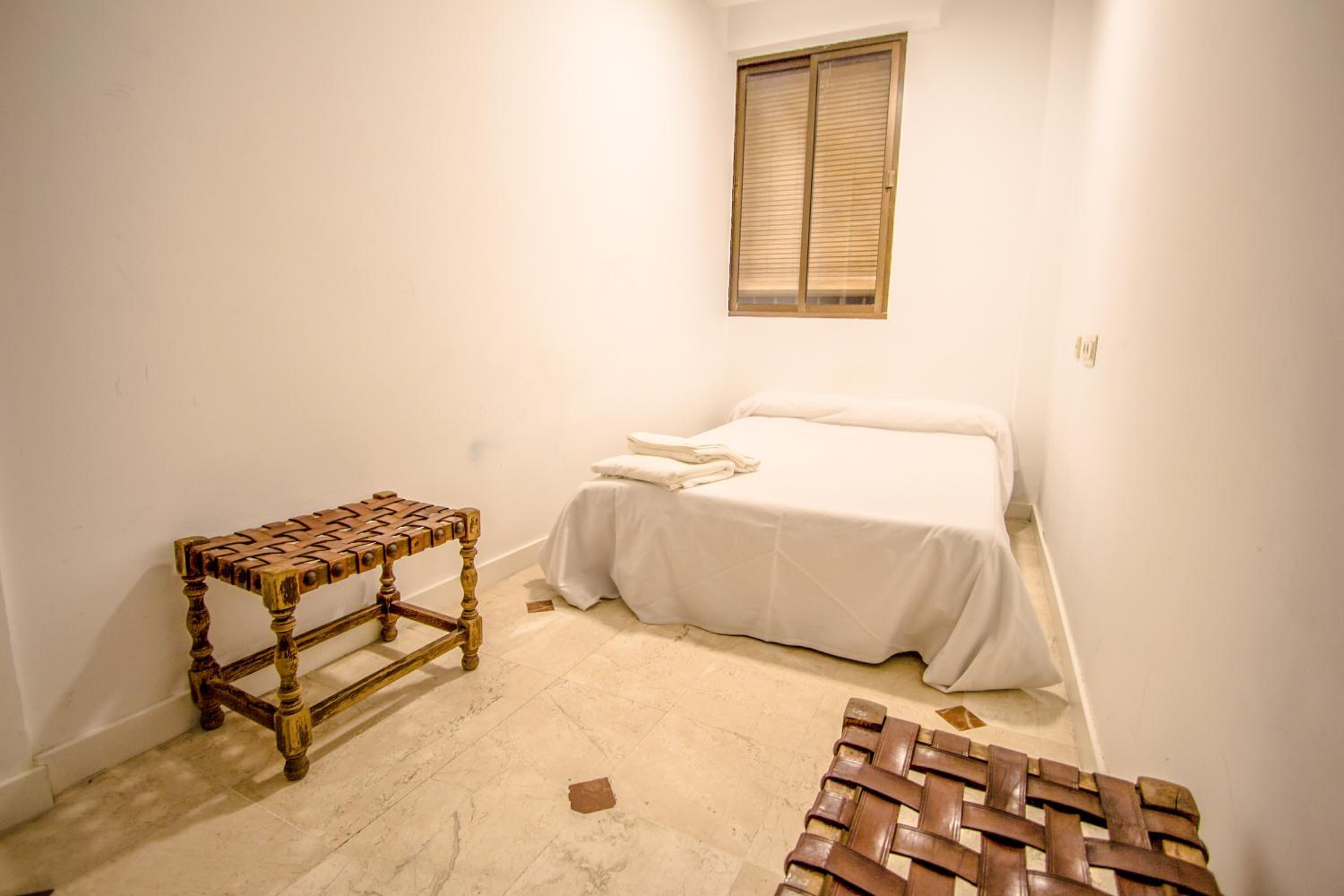 Habitación Doble con Ducha y Baño Compartidos