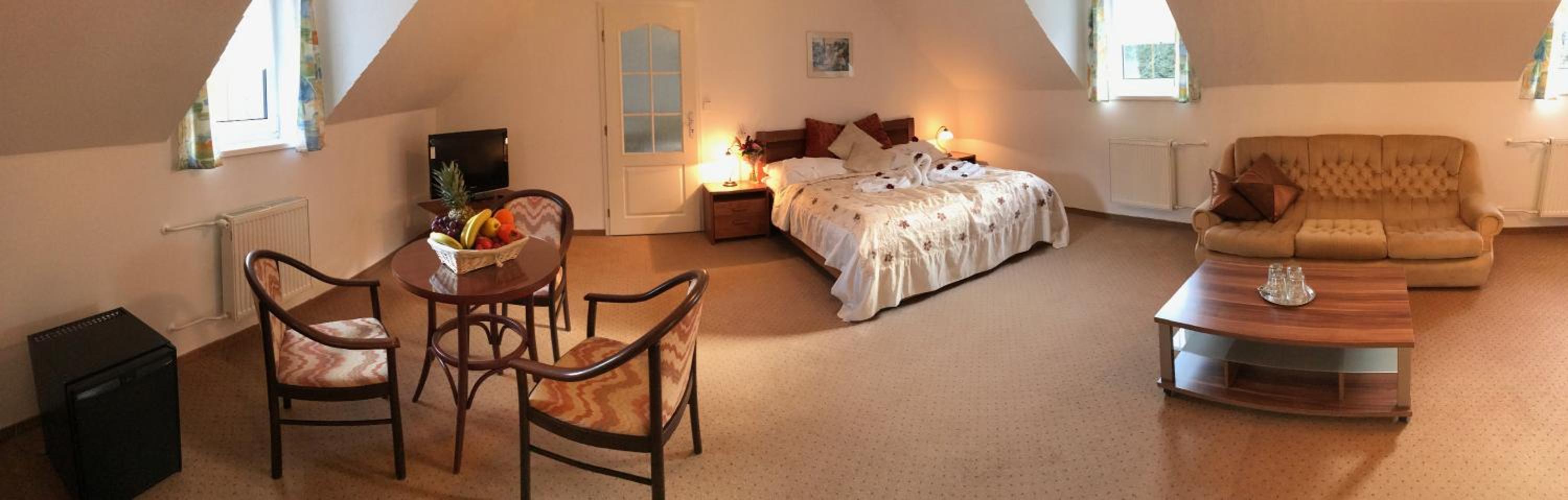 Quadruple Room with Garden View - Photo 1