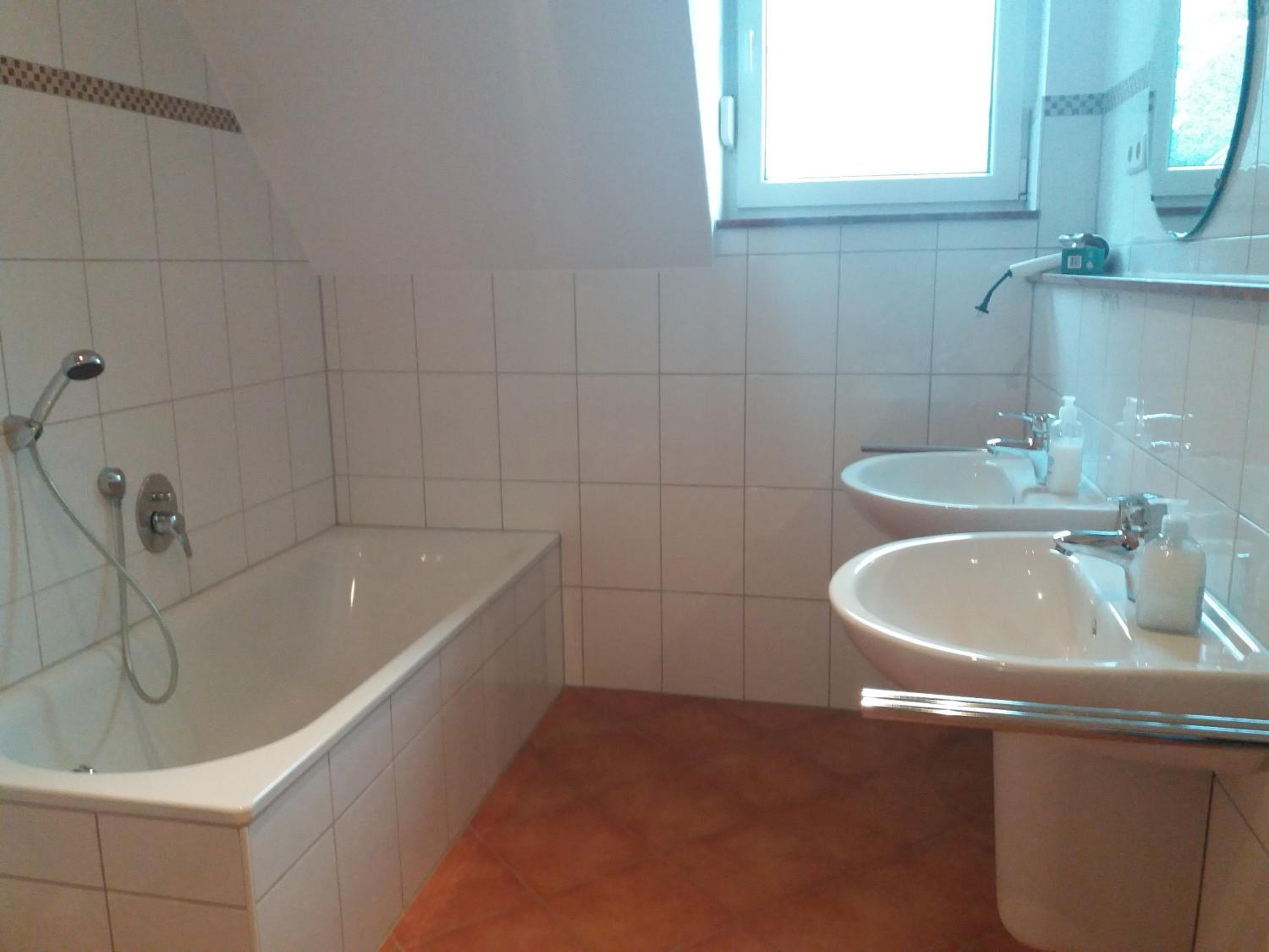Double Room with Shared Bathroom photo 1