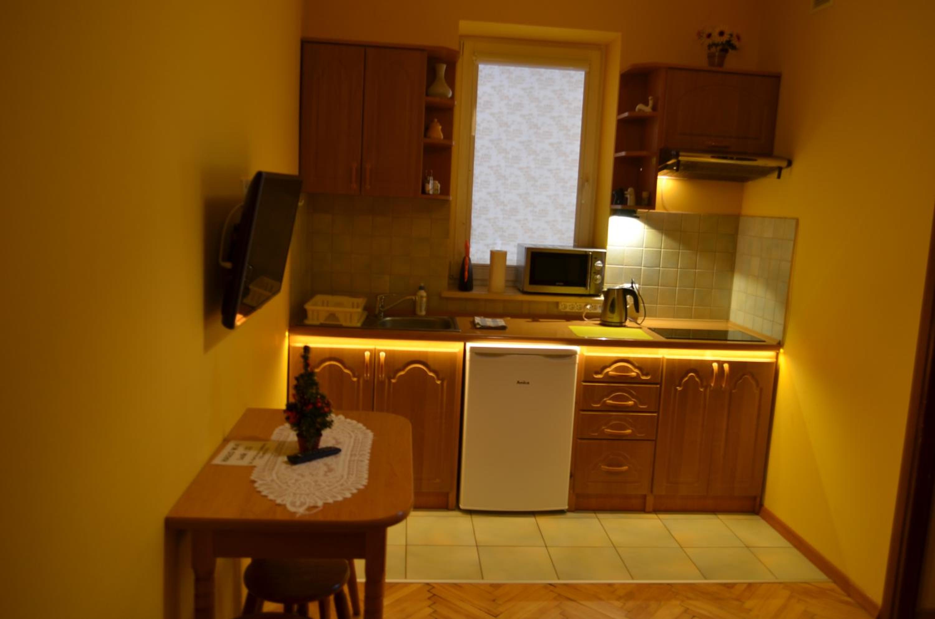 Apartment photo 3