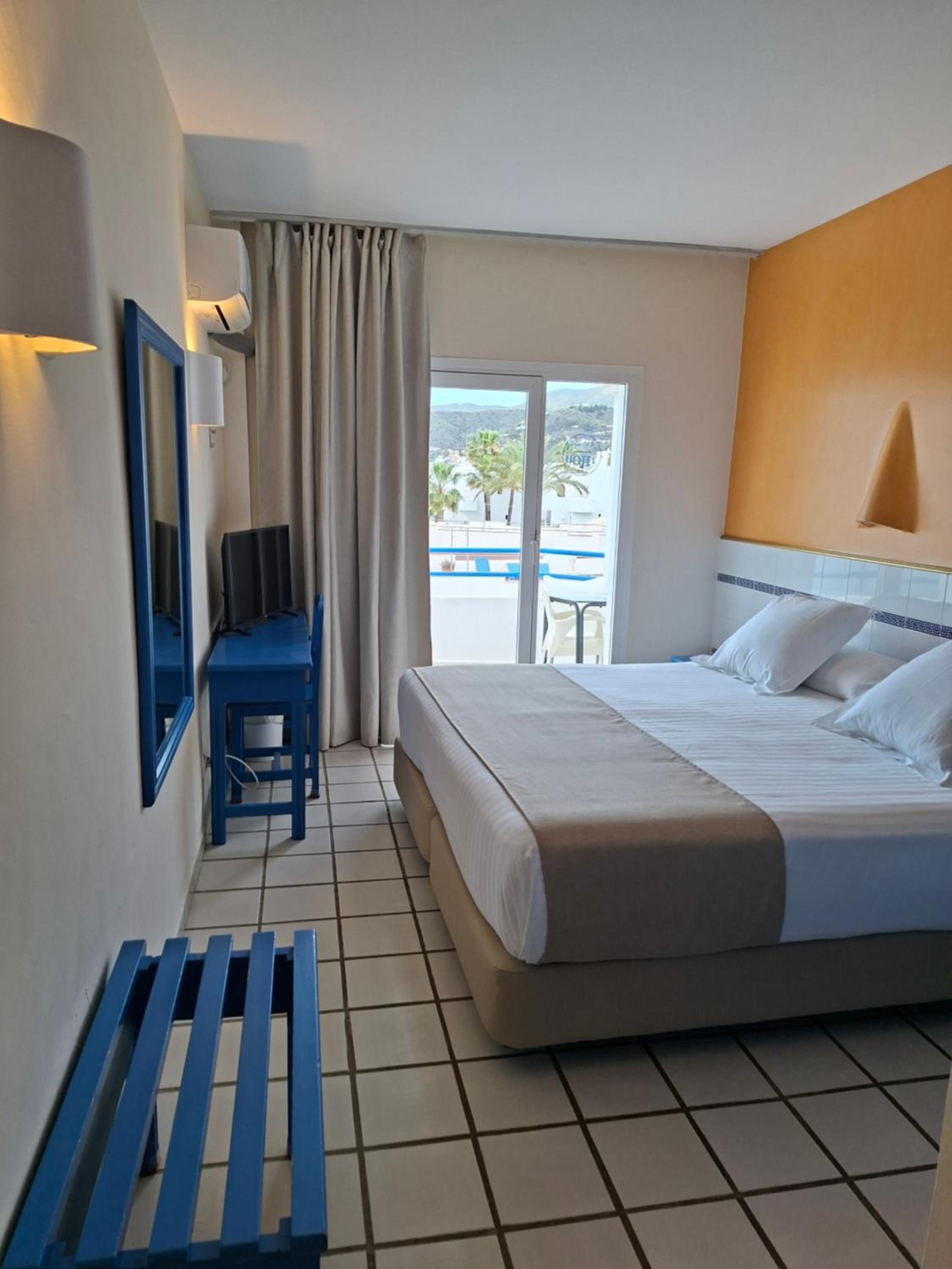 Economy Double Room photo 1