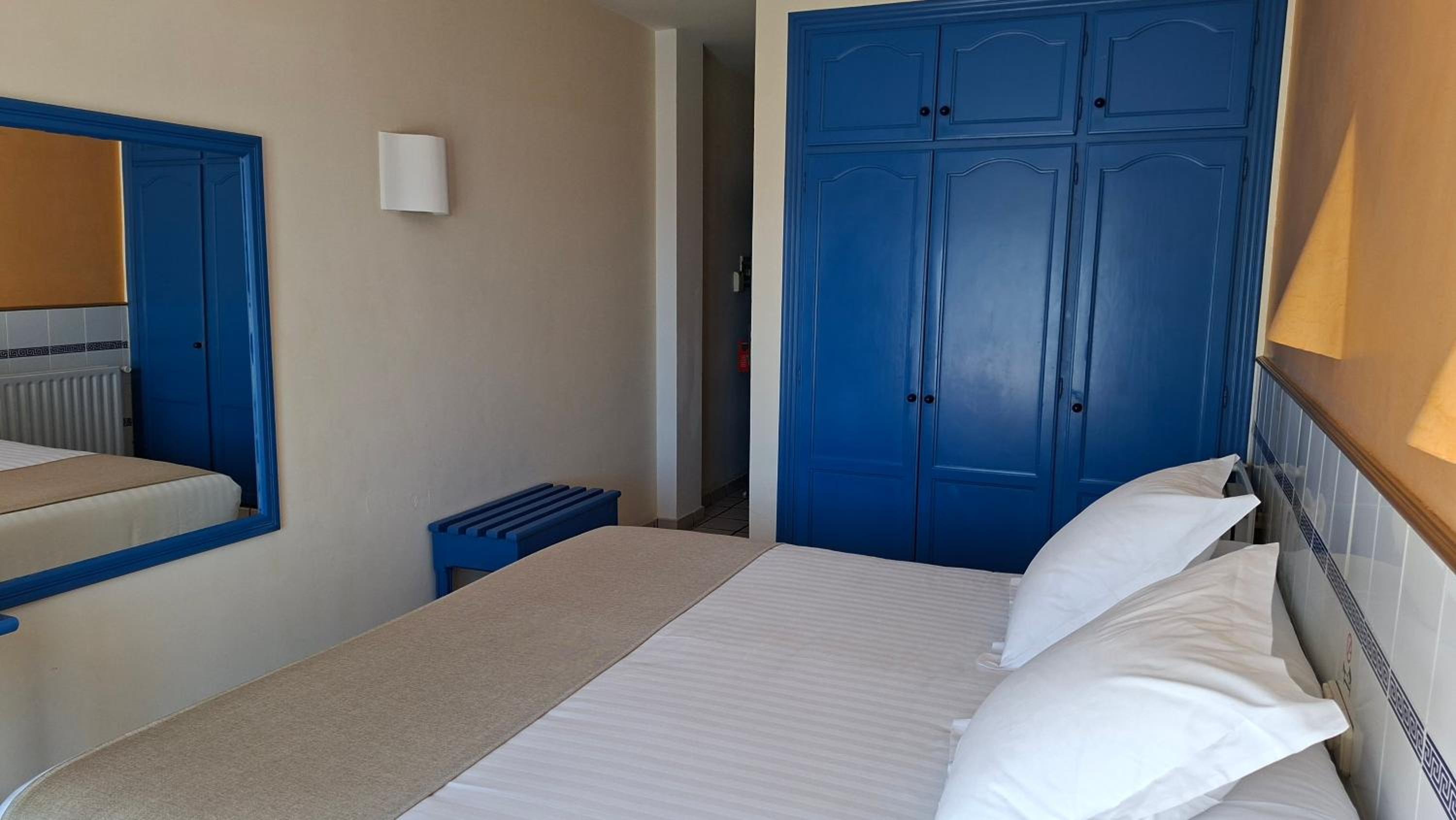Economy Double Room photo 2