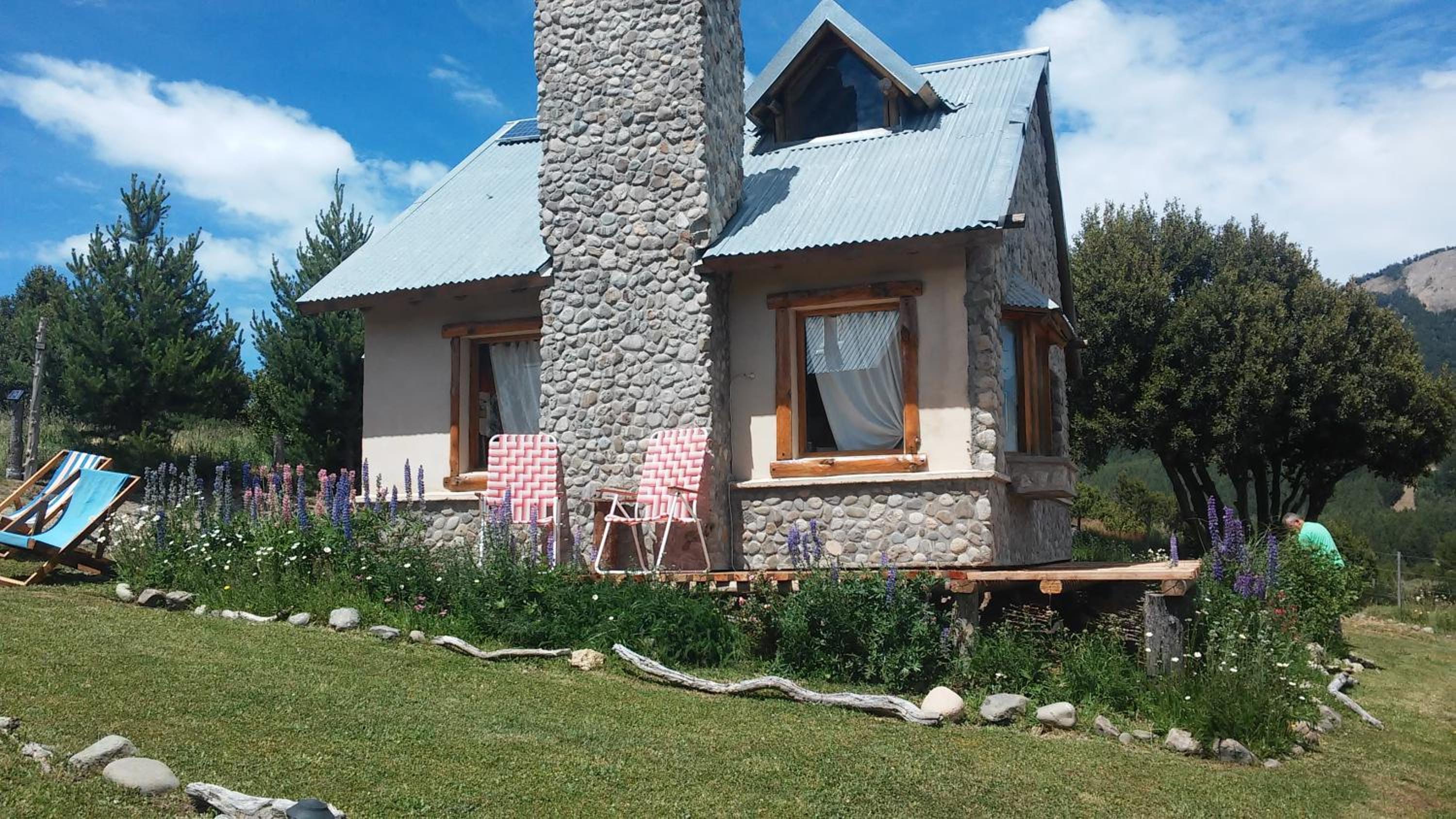 One-Bedroom Bungalow (2 Adults + 2 Children) photo 3