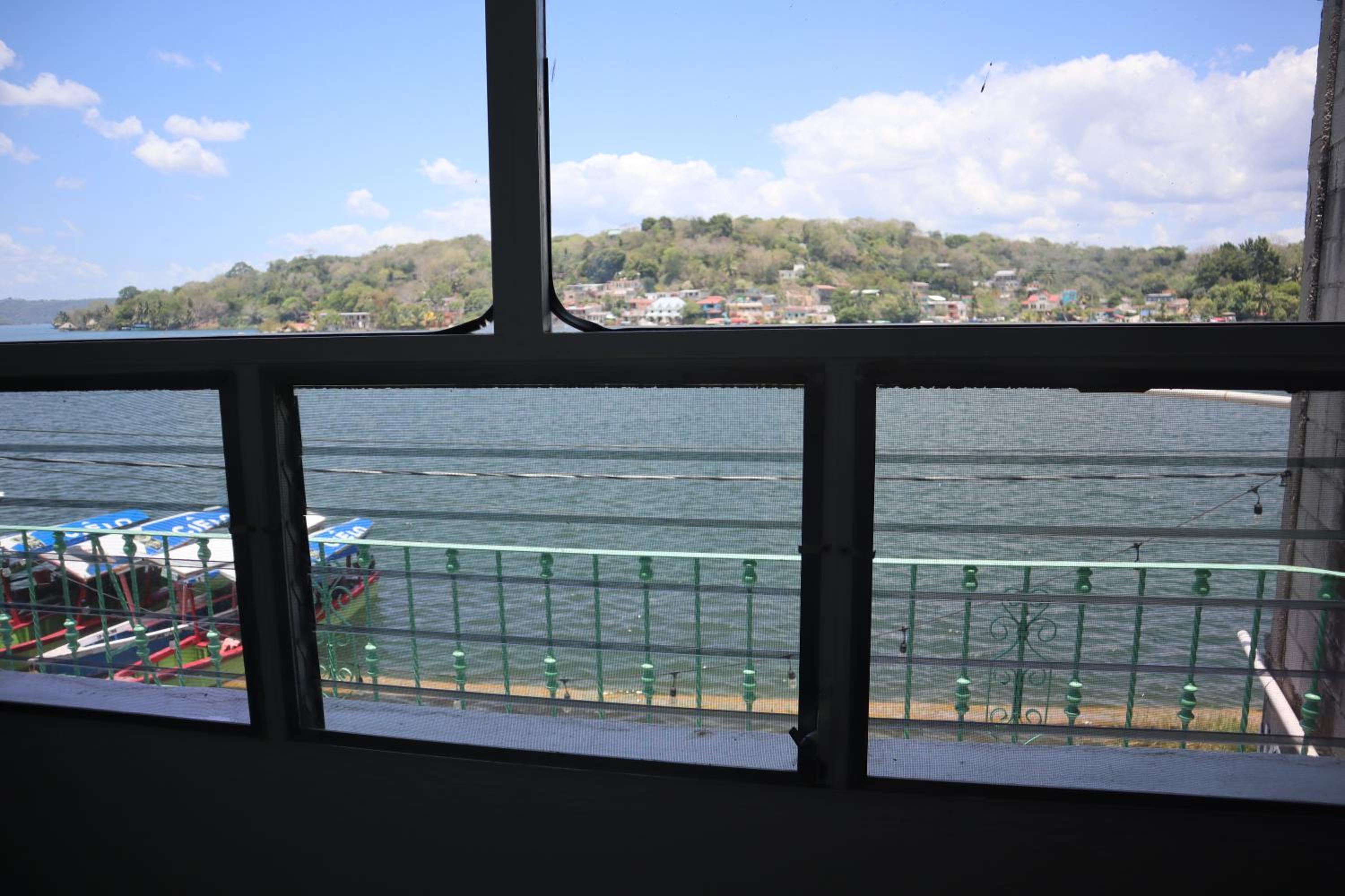 Double Room with Lake View