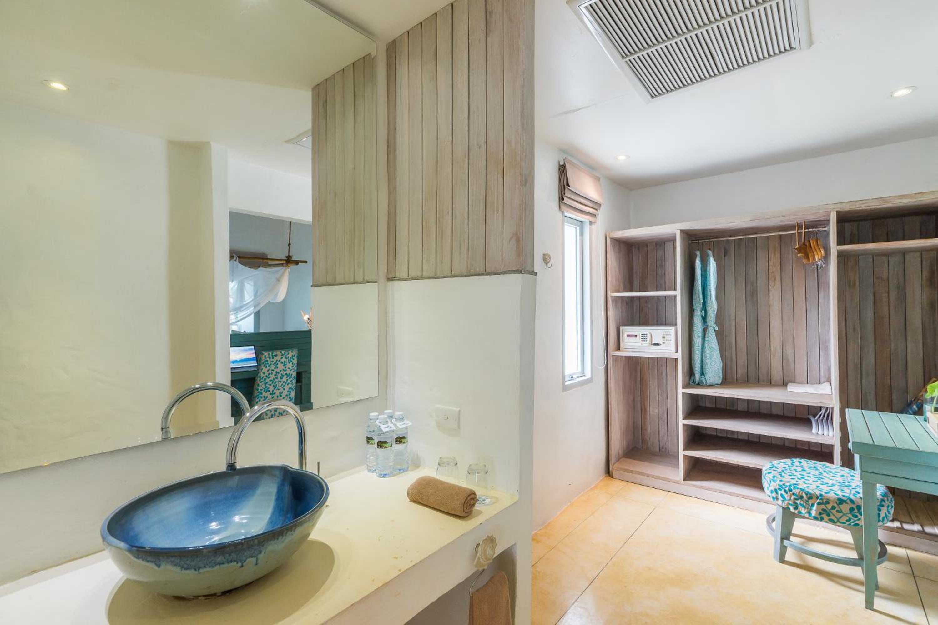 Jacuzzi Studio With  Free Koh Pak Bia Trip And Yoga Class Per Stay photo 3